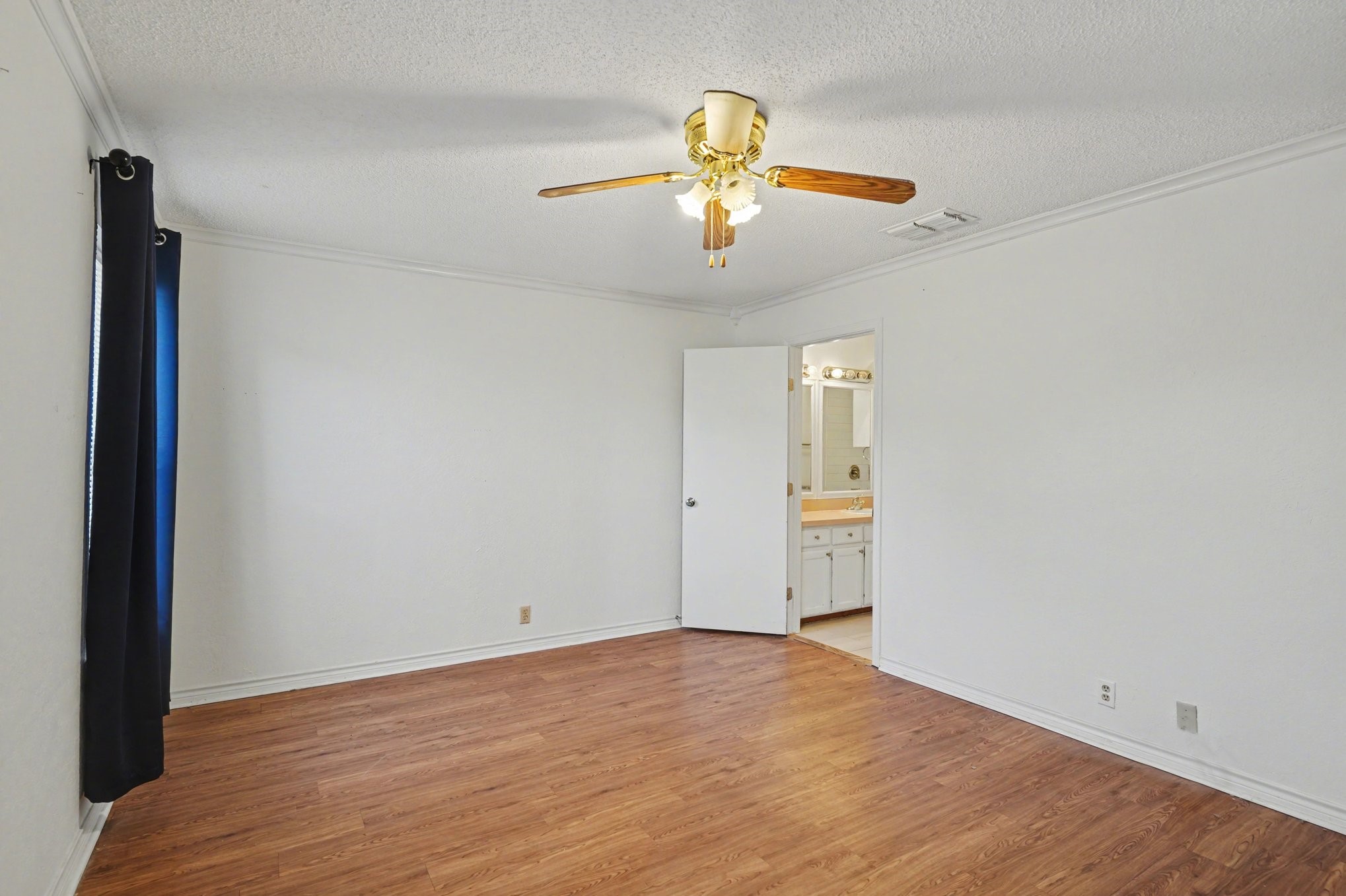1507 Lindsey Lane Cleburne TX 76033