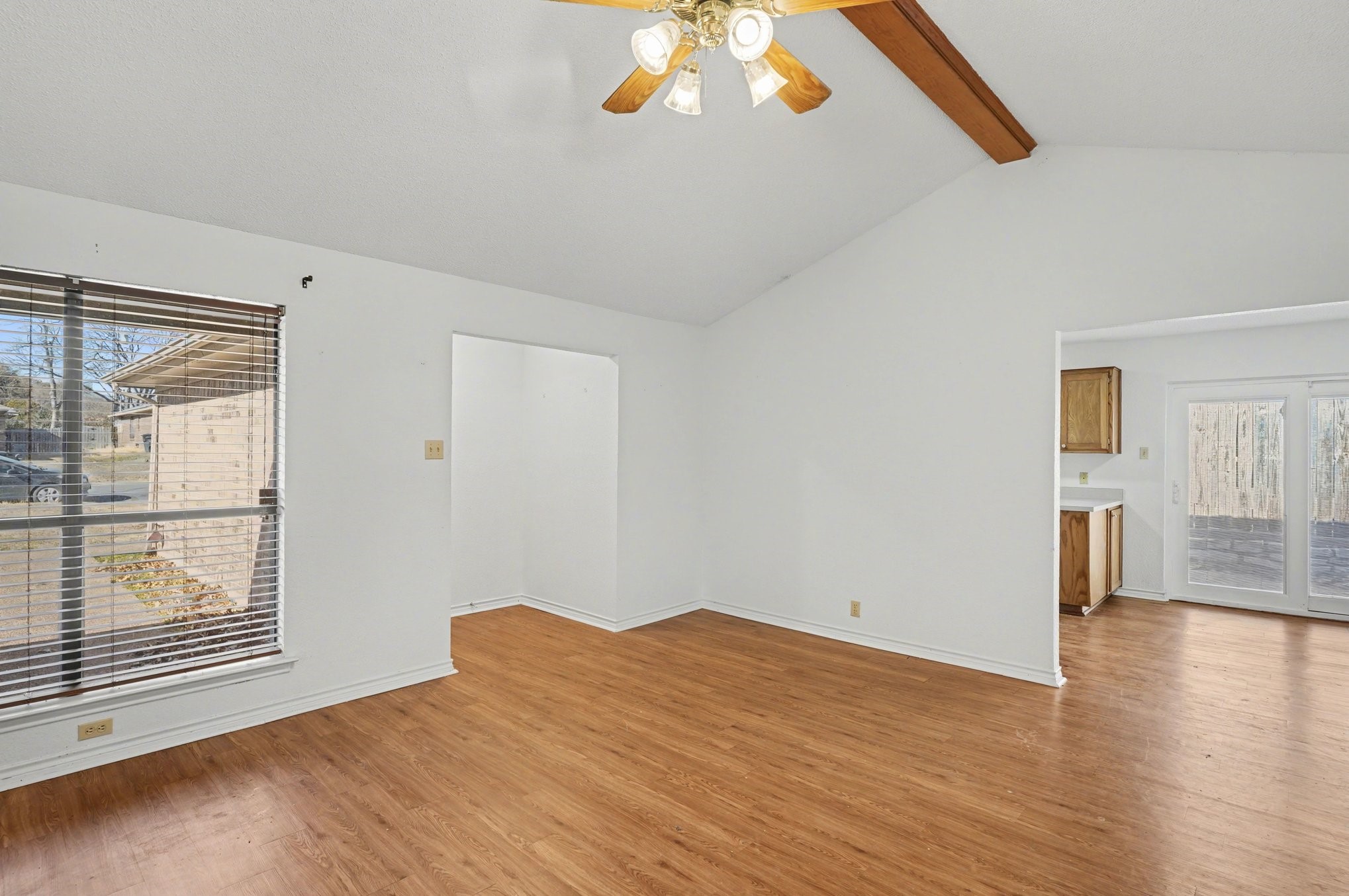1507 Lindsey Lane Cleburne TX 76033