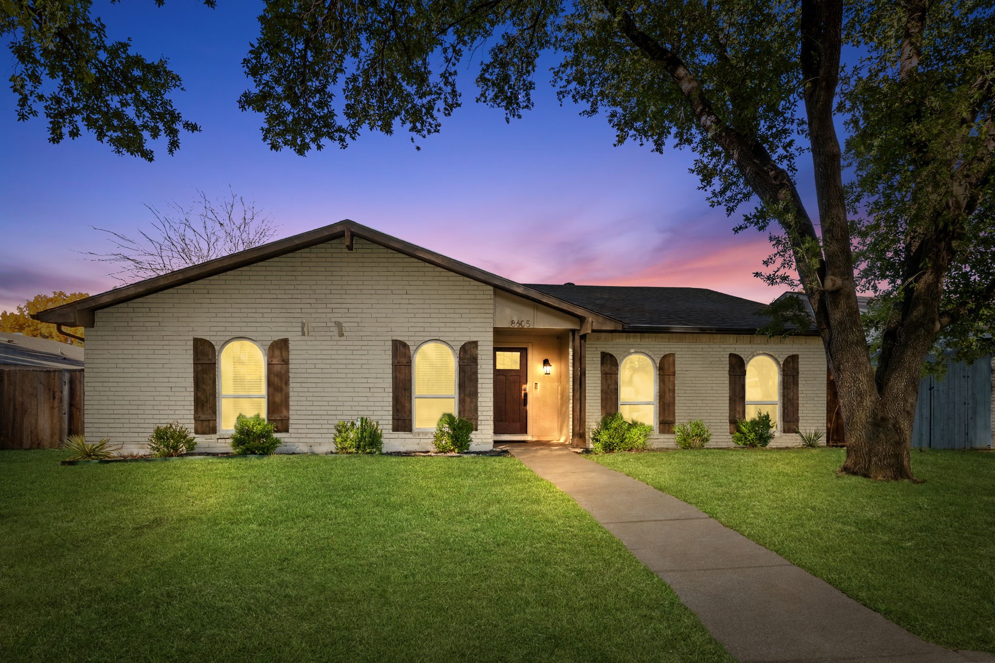 8605 Grumman Drive Dallas TX 75228