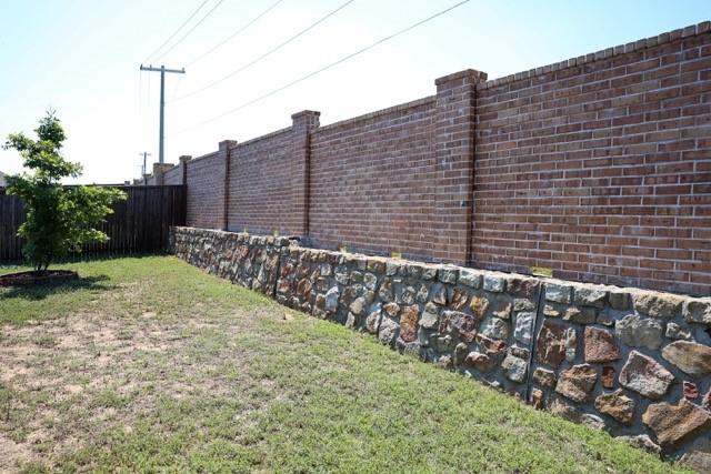 1416 Waggoner Drive Aubrey TX 76227