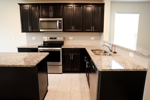 1416 Waggoner Drive Aubrey TX 76227