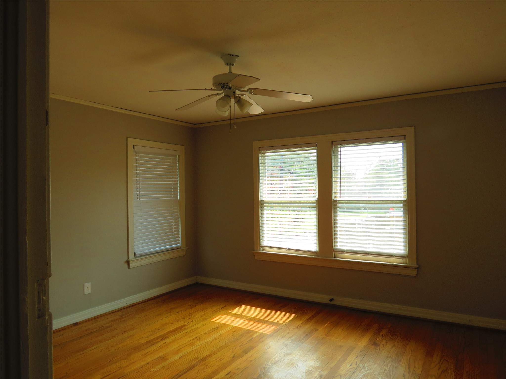 5944 Morningside Avenue Dallas TX 75206