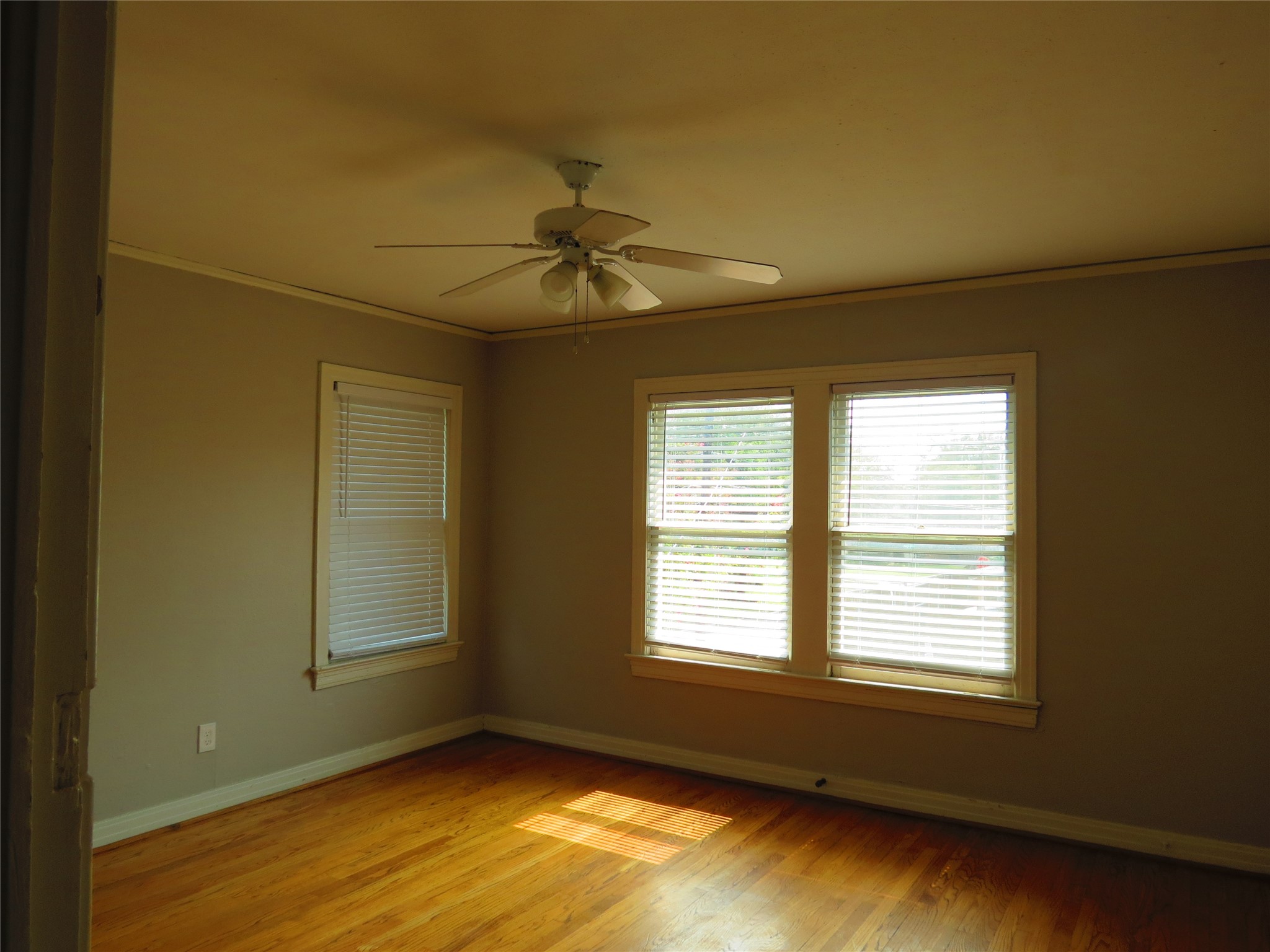 5944 Morningside Avenue Dallas TX 75206