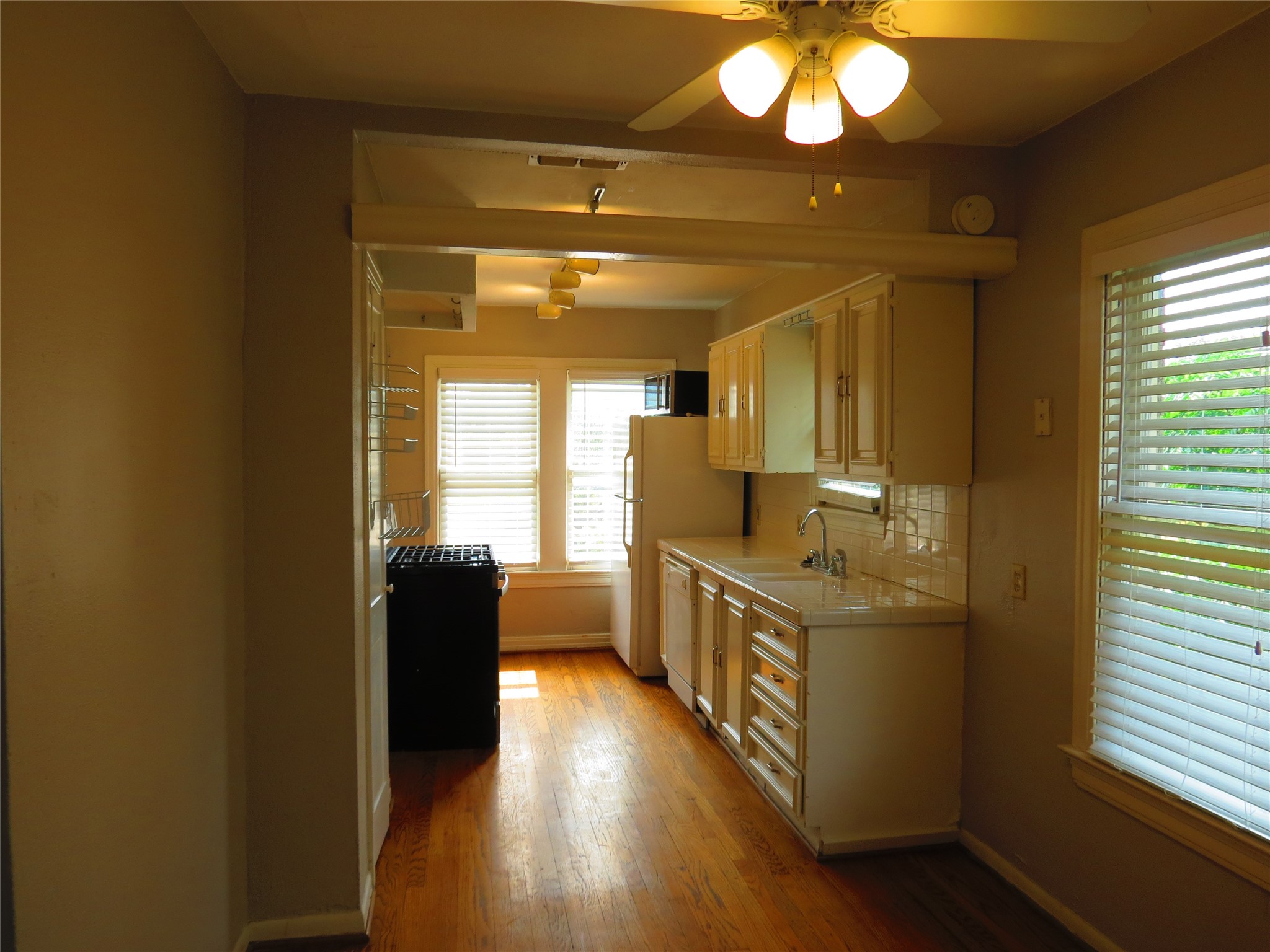 5944 Morningside Avenue Dallas TX 75206