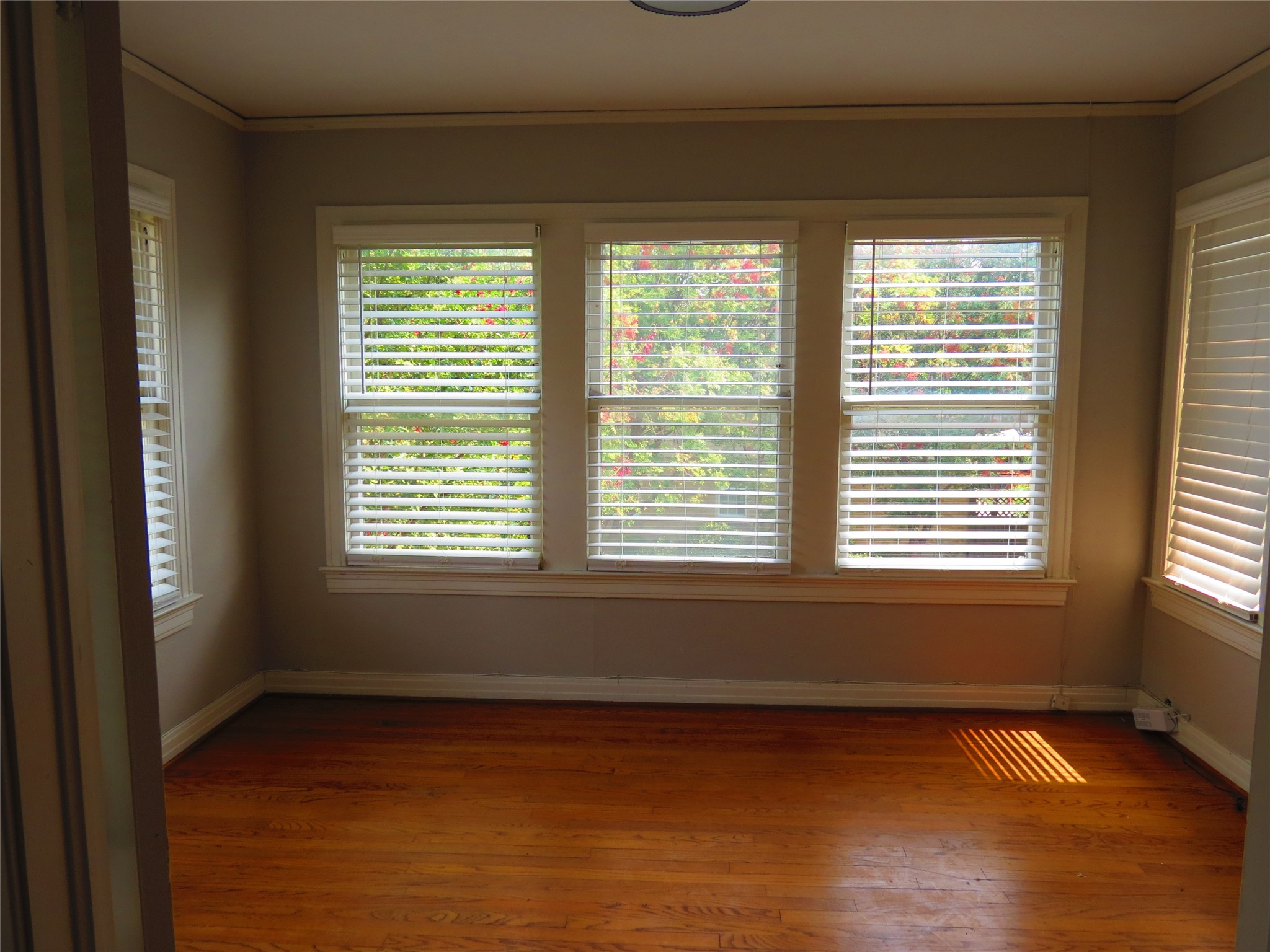 5944 Morningside Avenue Dallas TX 75206