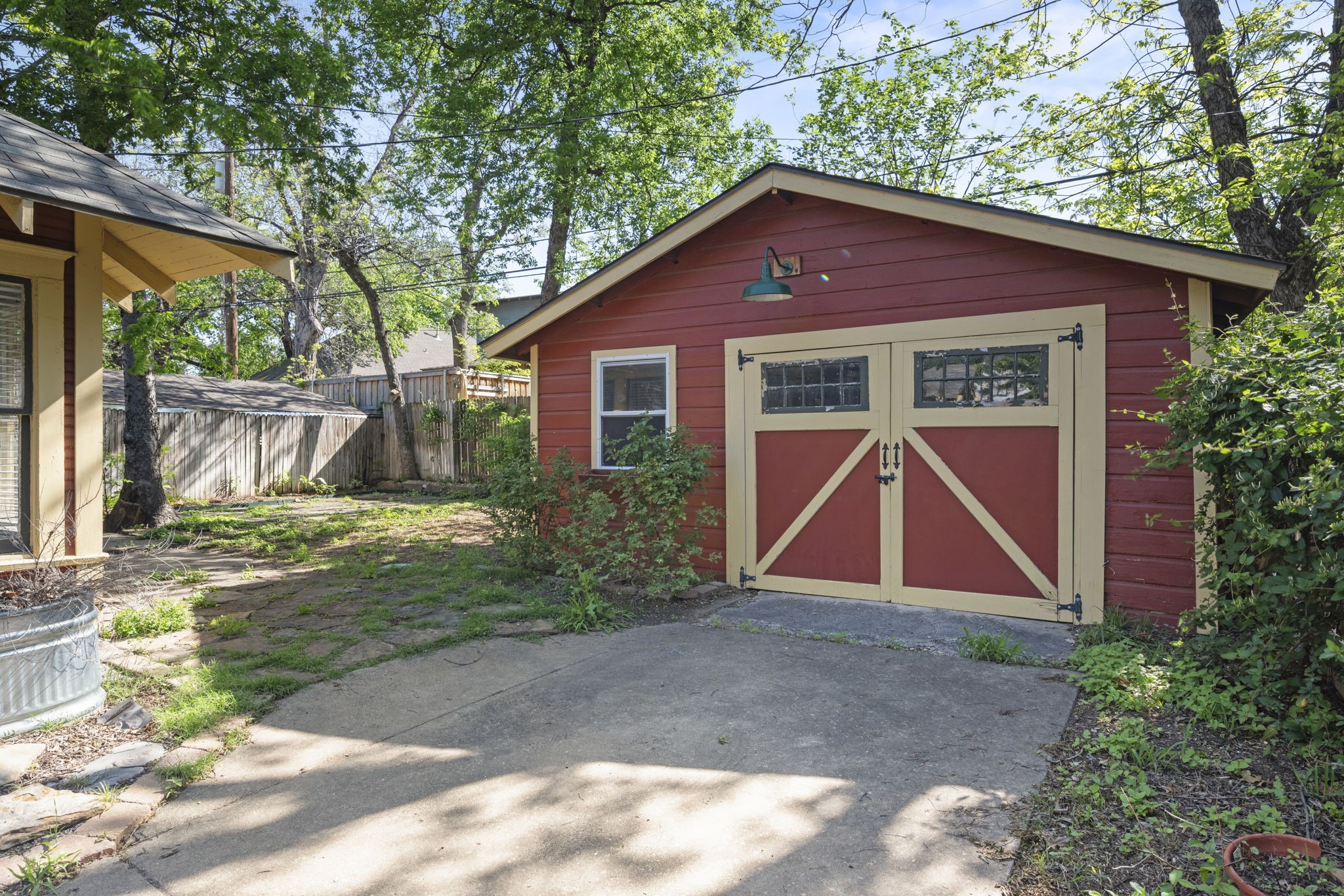 1715 College Avenue Fort Worth TX 76110