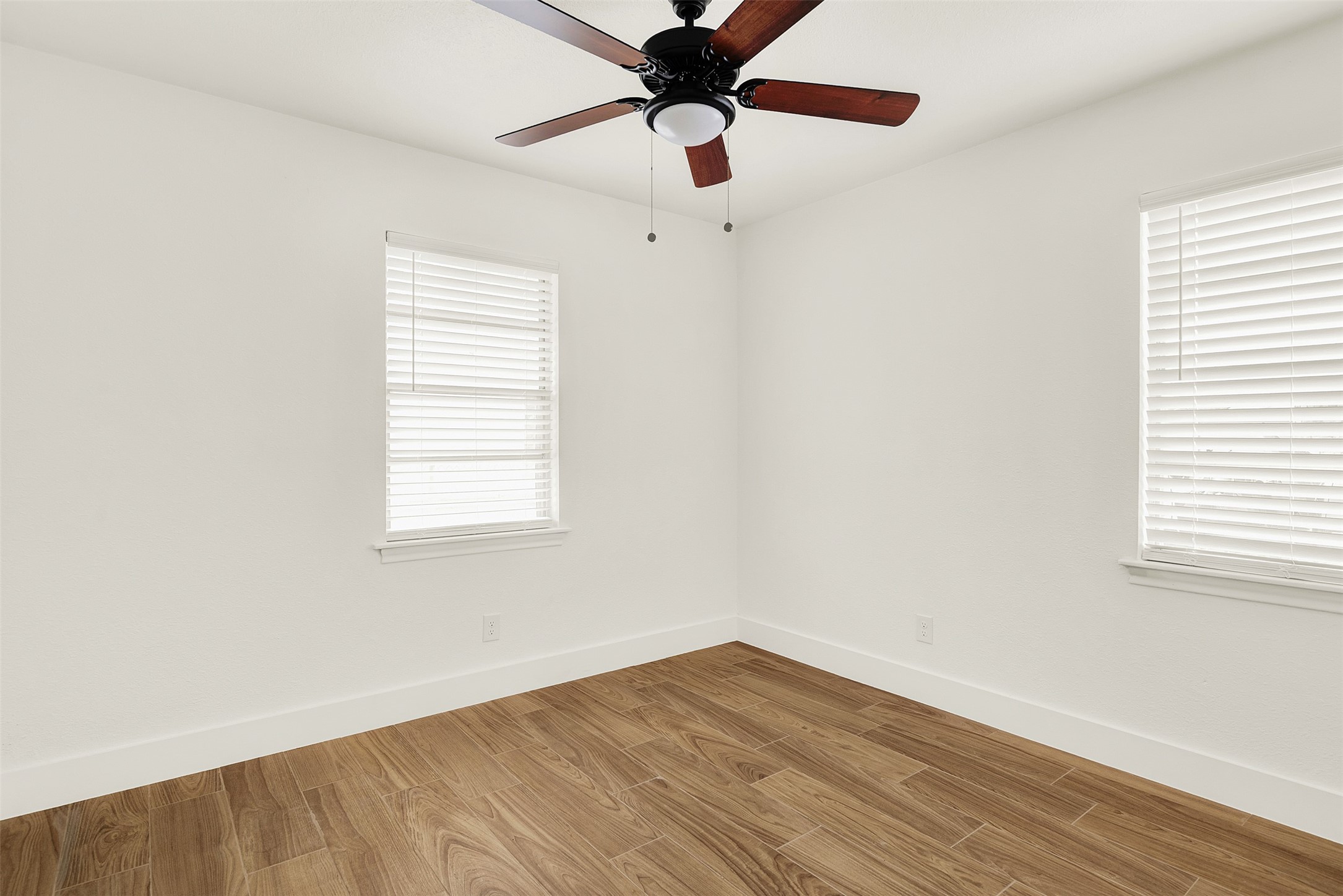318 Hilltop Avenue Richardson TX 75081