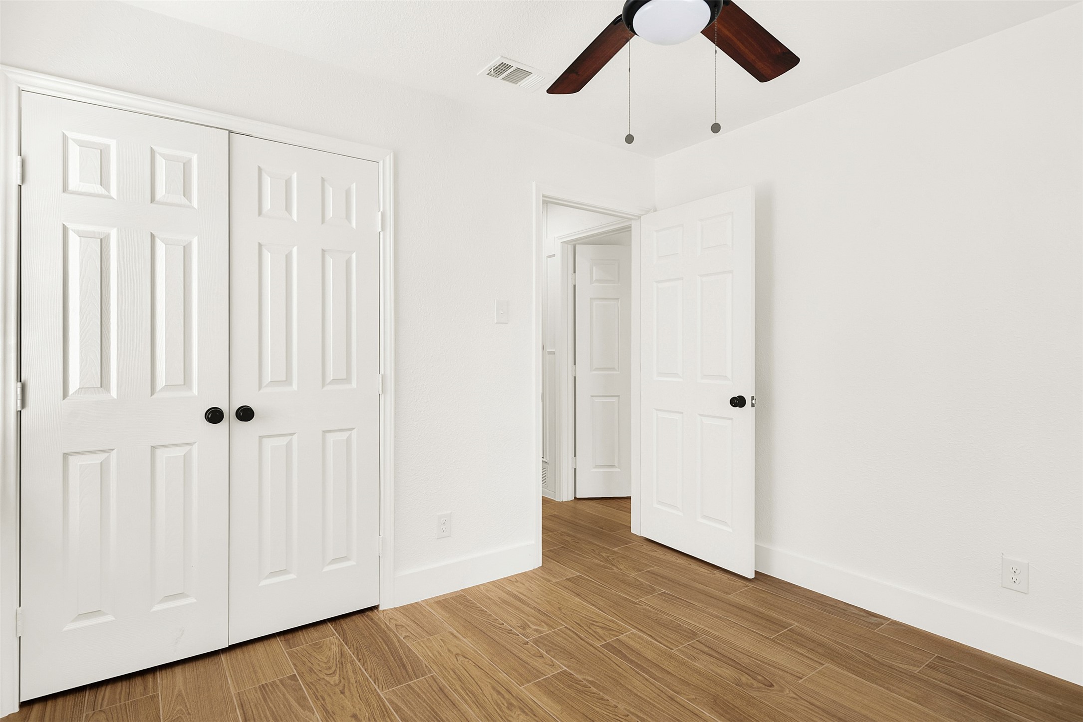 318 Hilltop Avenue Richardson TX 75081