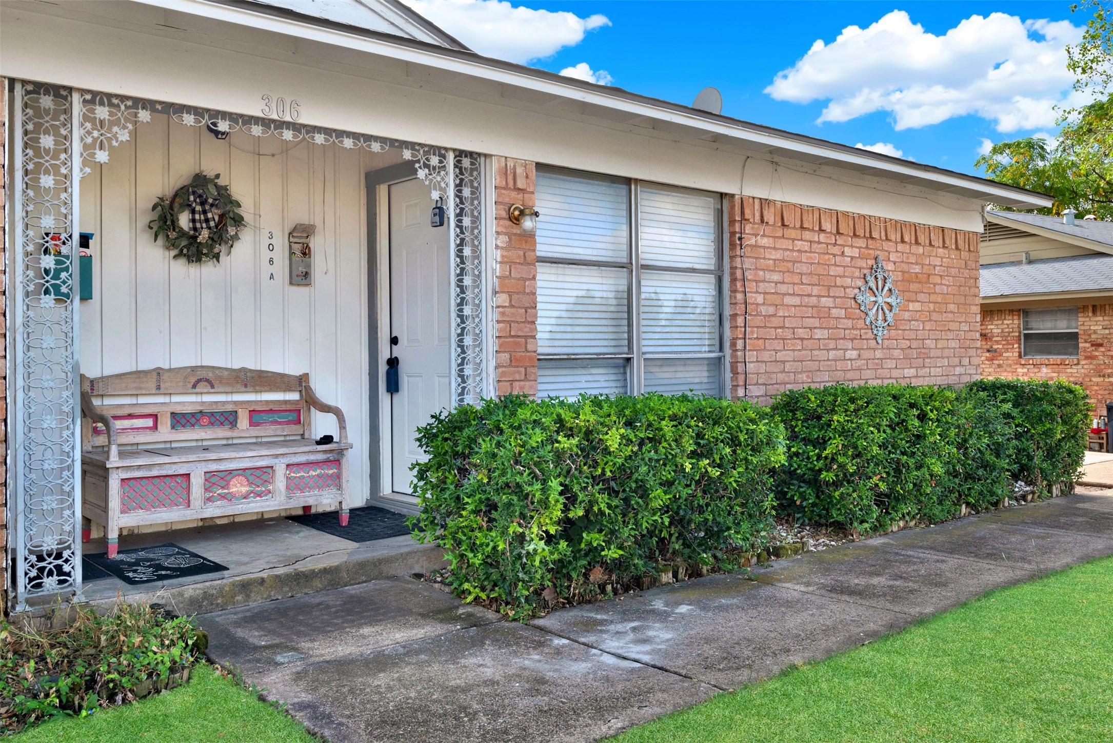 318 Hilltop Avenue Richardson TX 75081