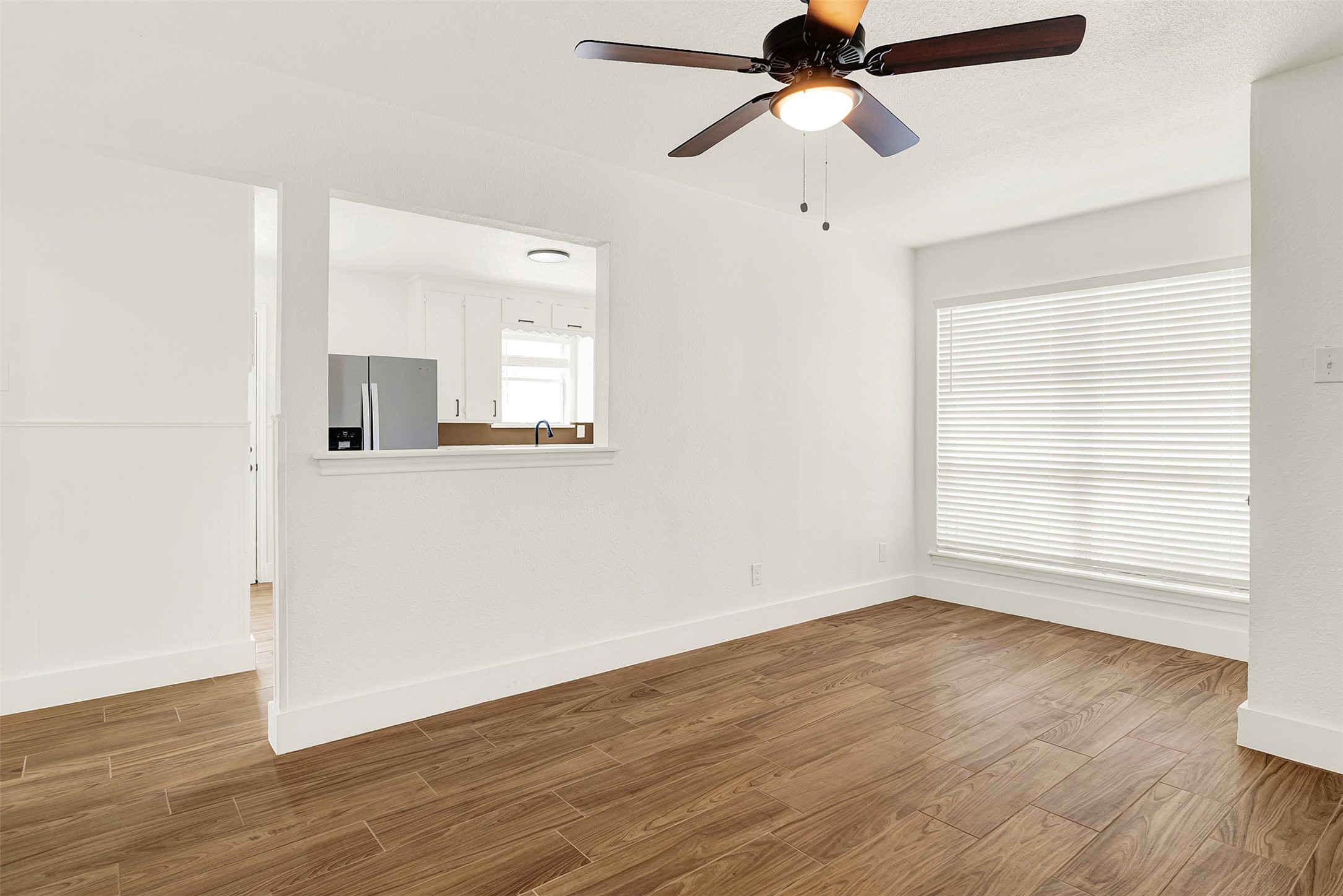 318 Hilltop Avenue Richardson TX 75081