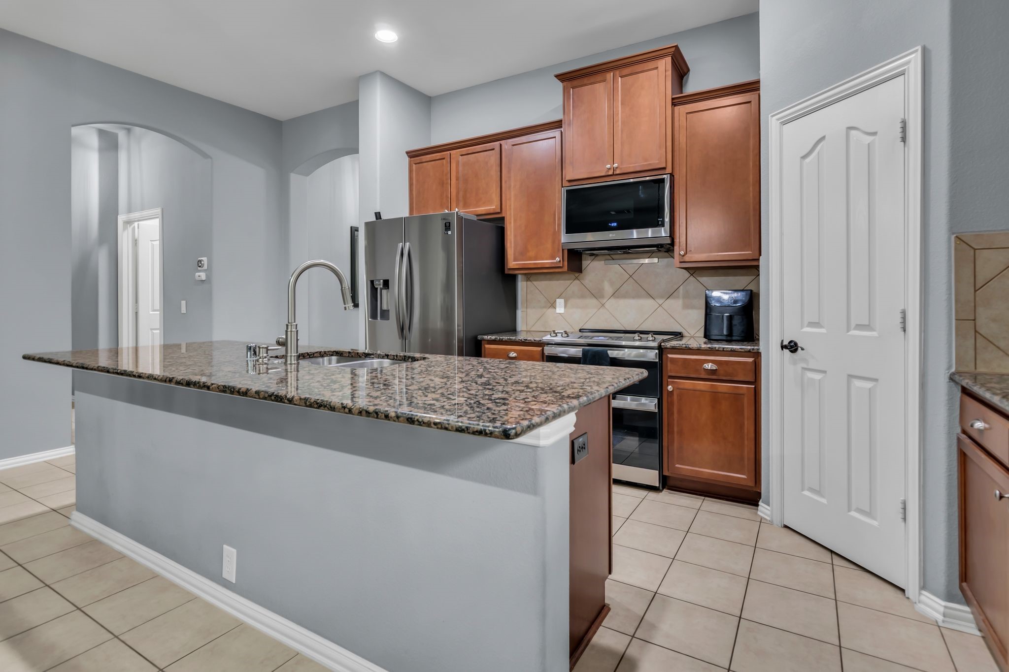 6548 Fairview Drive Watauga TX 76148