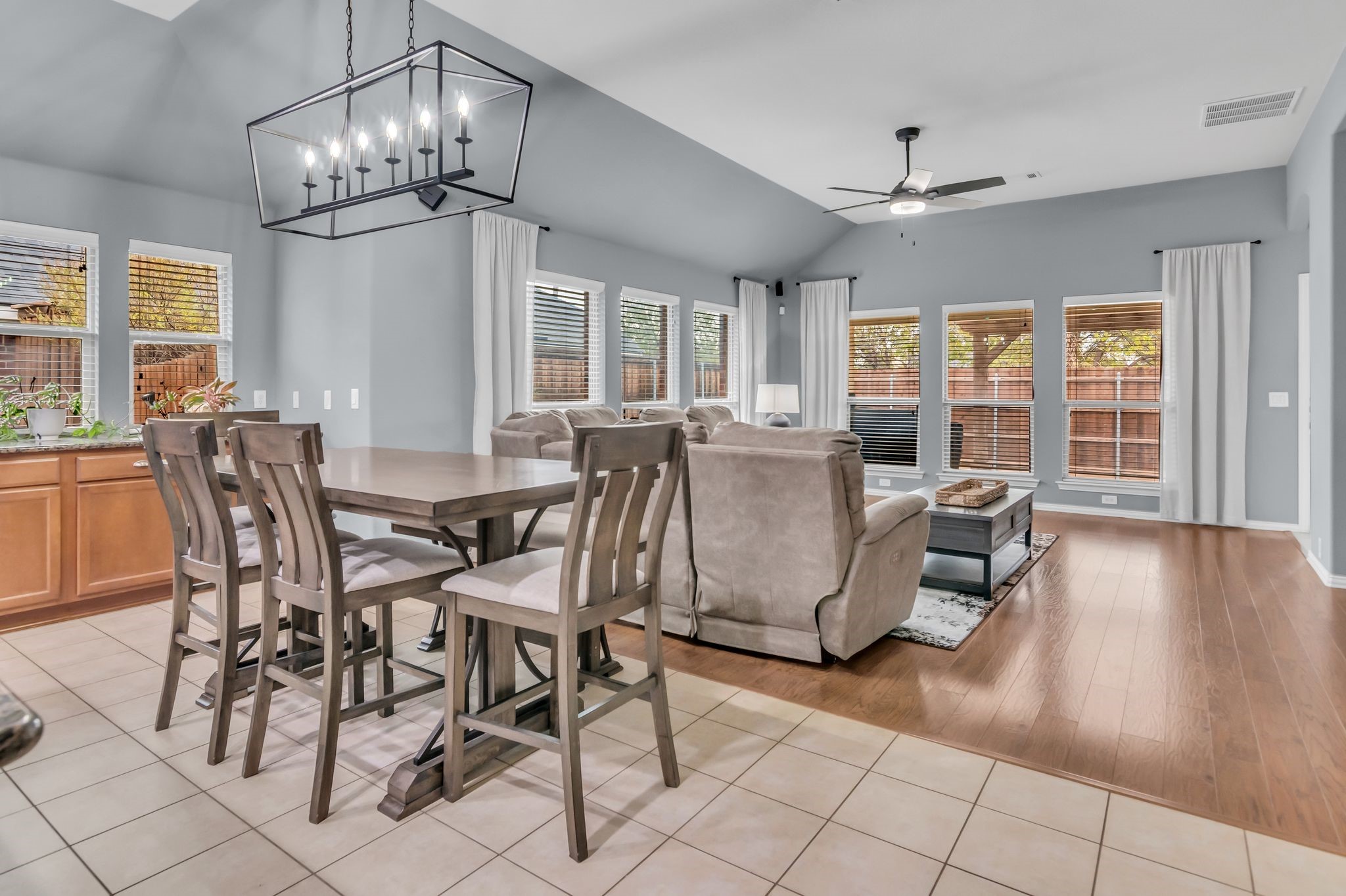6548 Fairview Drive Watauga TX 76148