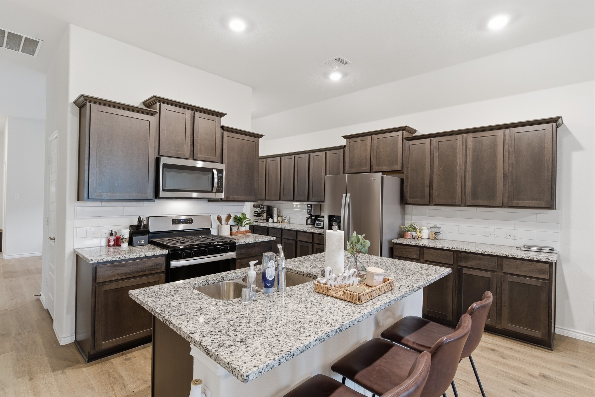 727 Fort Lane Fate TX 75189