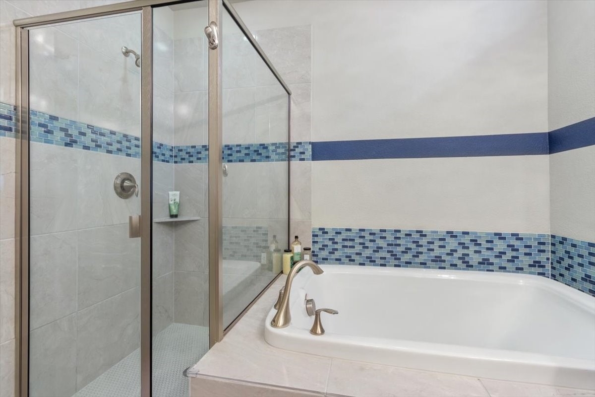 6304 Exeter Avenue Mckinney TX 75070