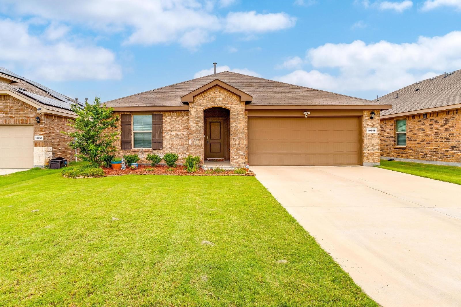 10368 Fort Crockett Trail Crowley TX 76036