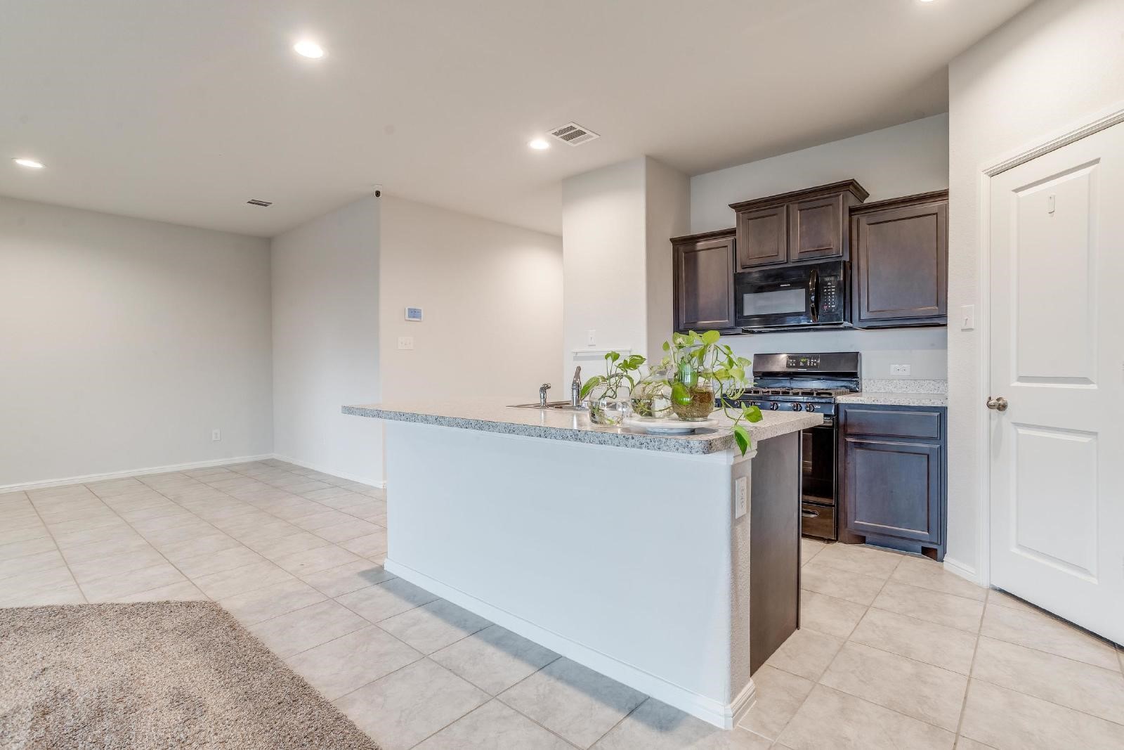 10368 Fort Crockett Trail Crowley TX 76036