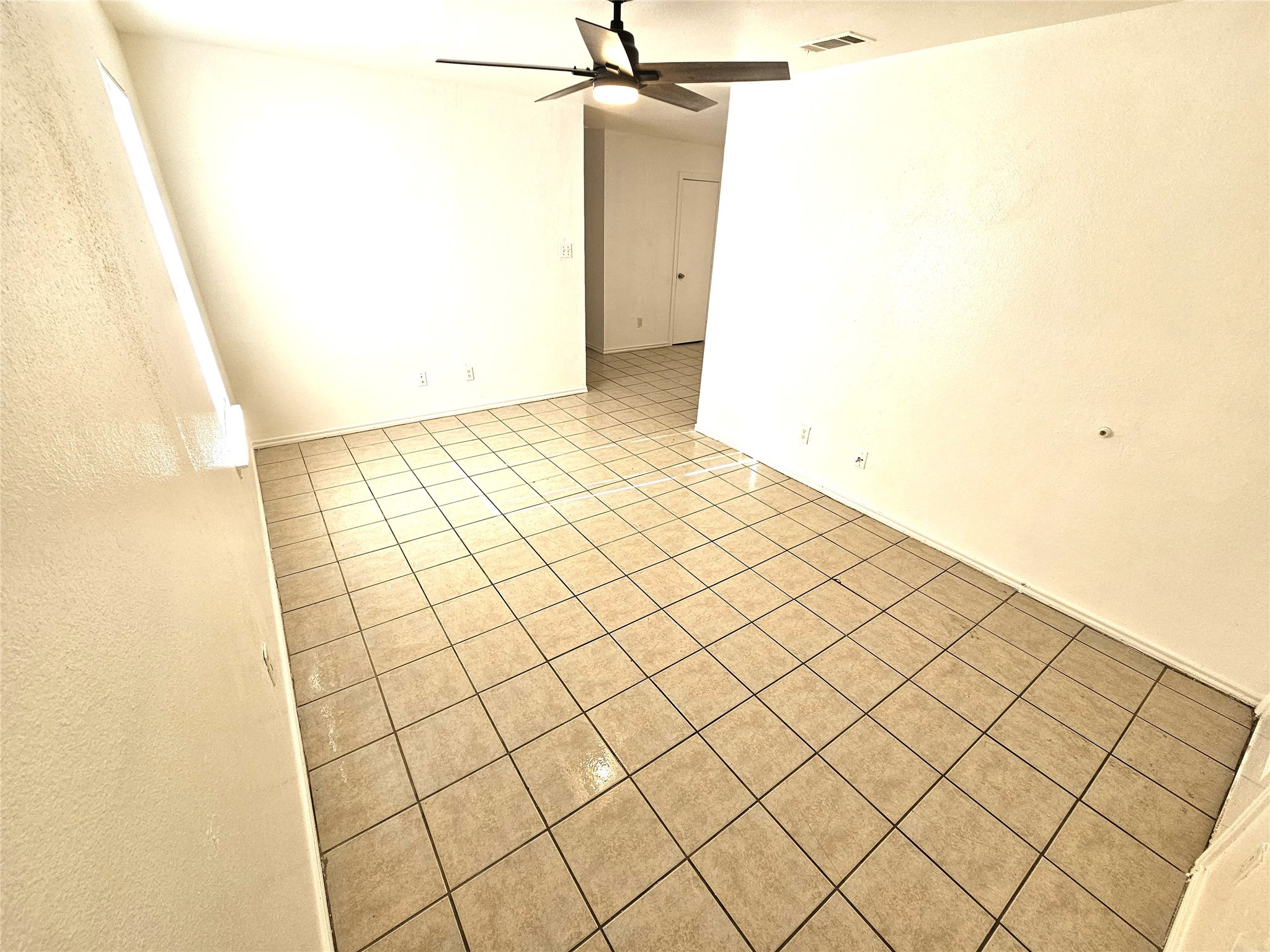 2837 Avenue J Fort Worth TX 76105