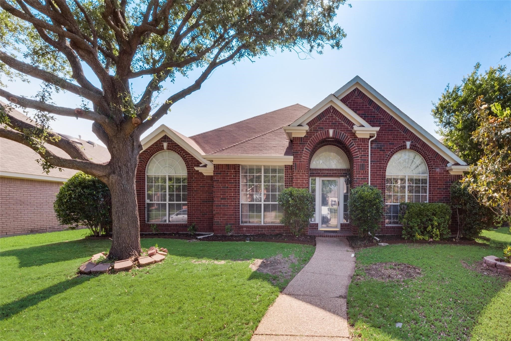 806 Ashley Lane Allen TX 75002