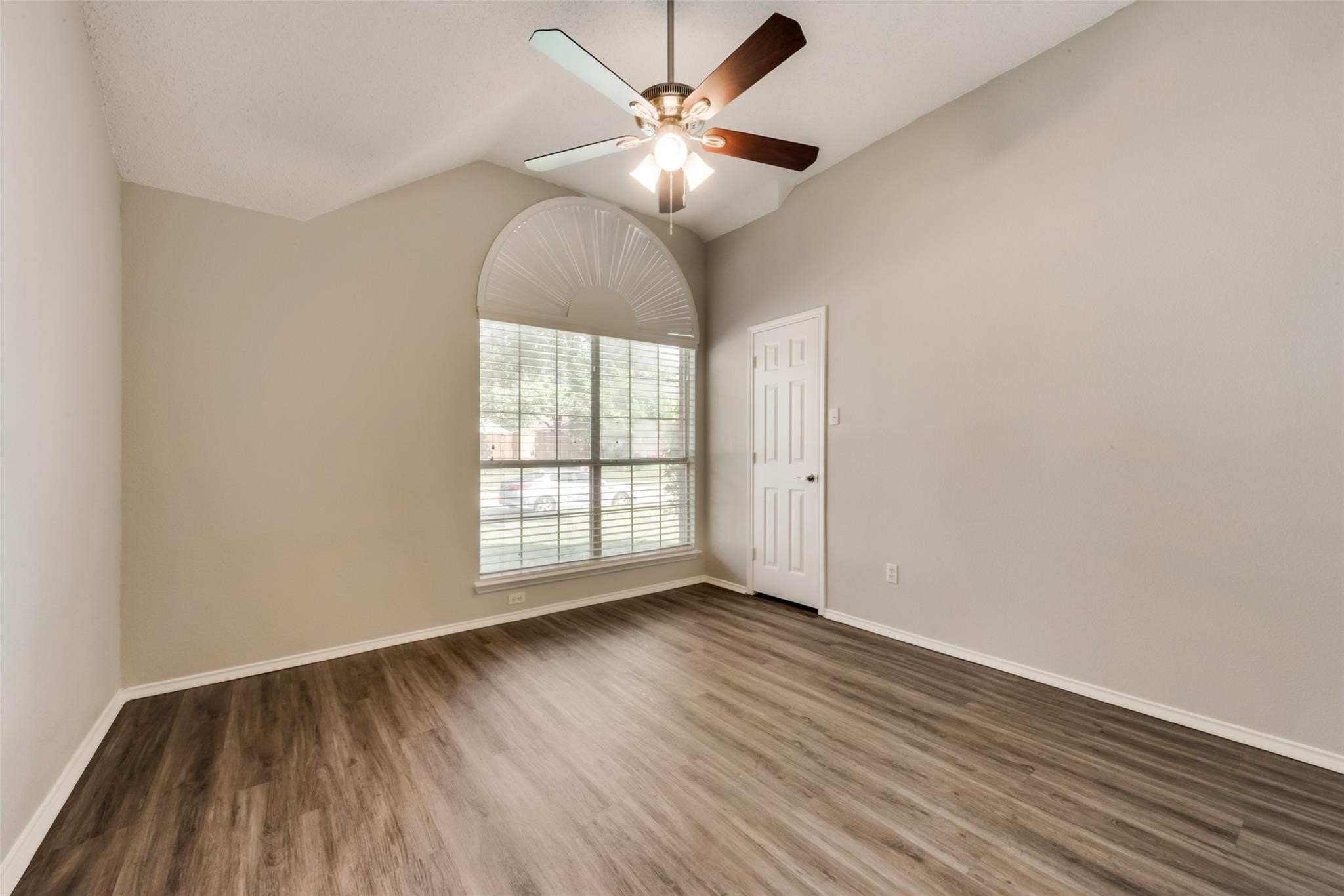806 Ashley Lane Allen TX 75002
