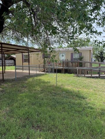 242 N Elm Street Trent TX 79561