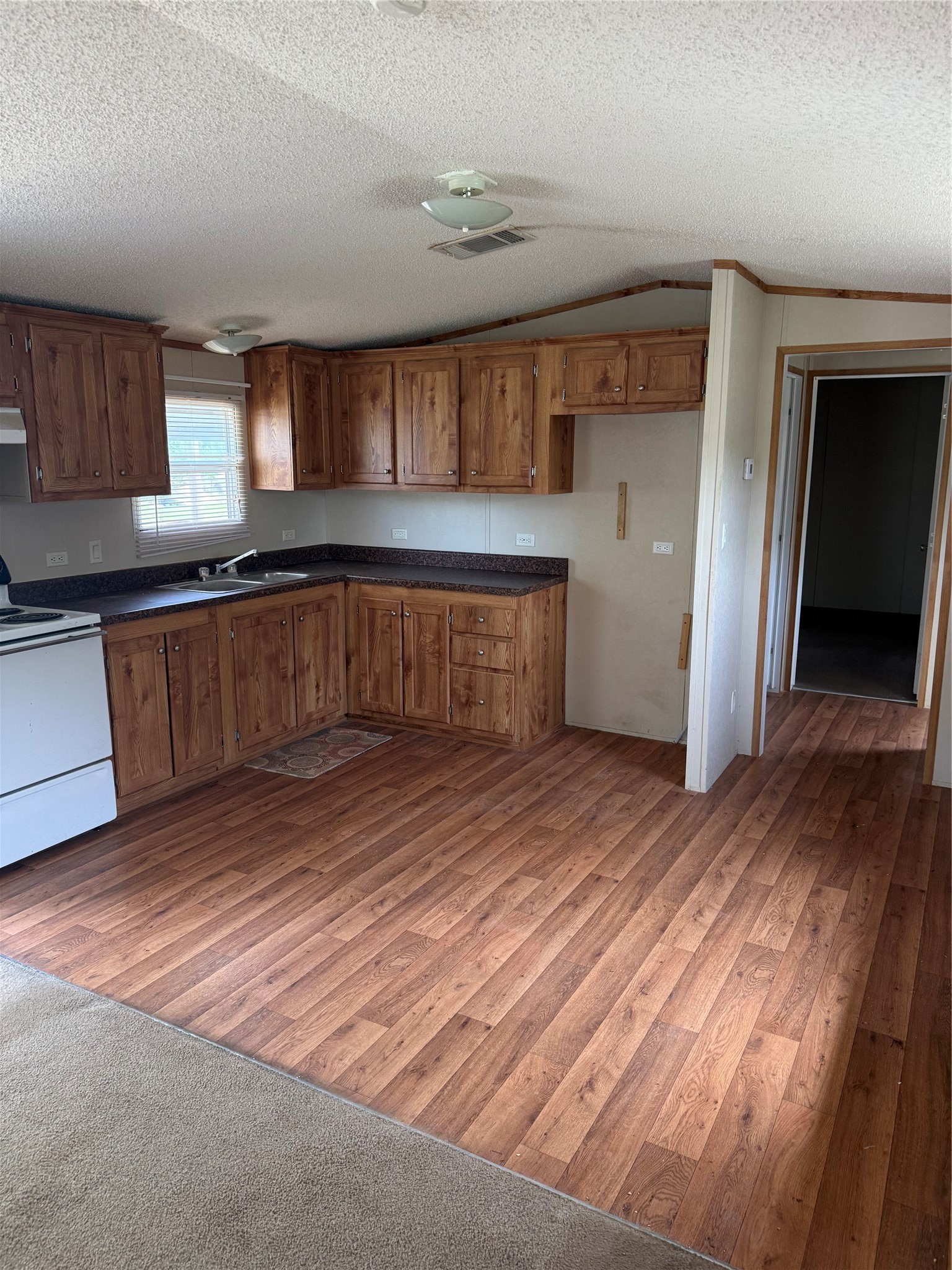 242 N Elm Street Trent TX 79561