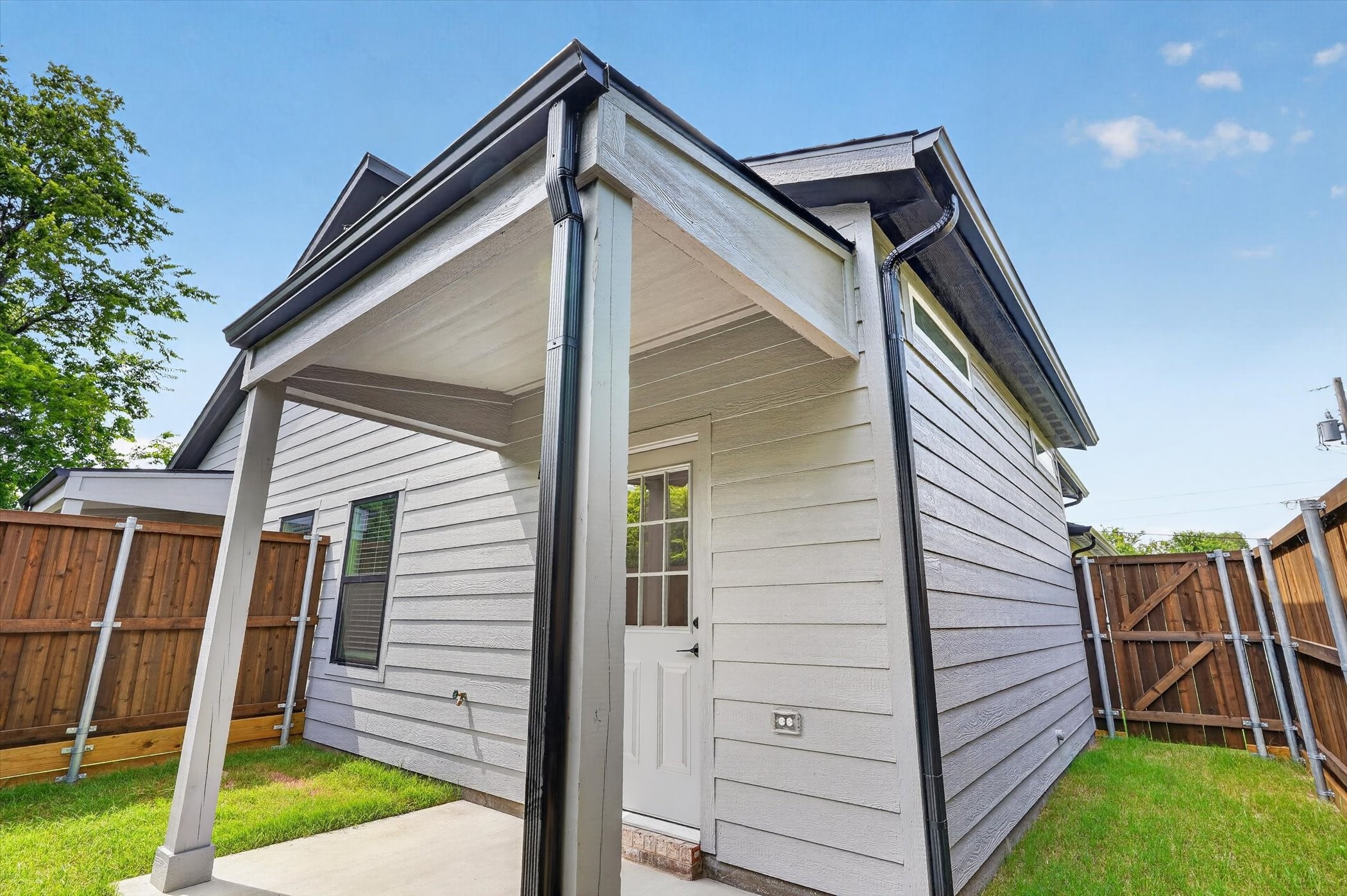 2113 Henry Street Greenville TX 75401