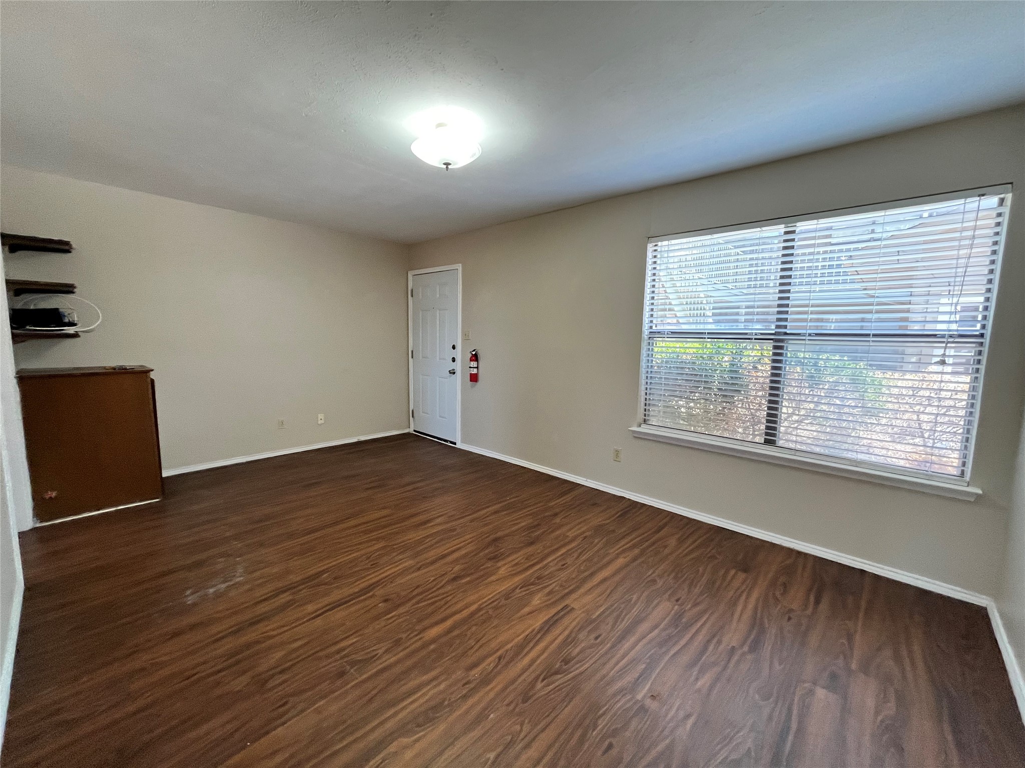 2526 W Prairie Street Denton TX 76201