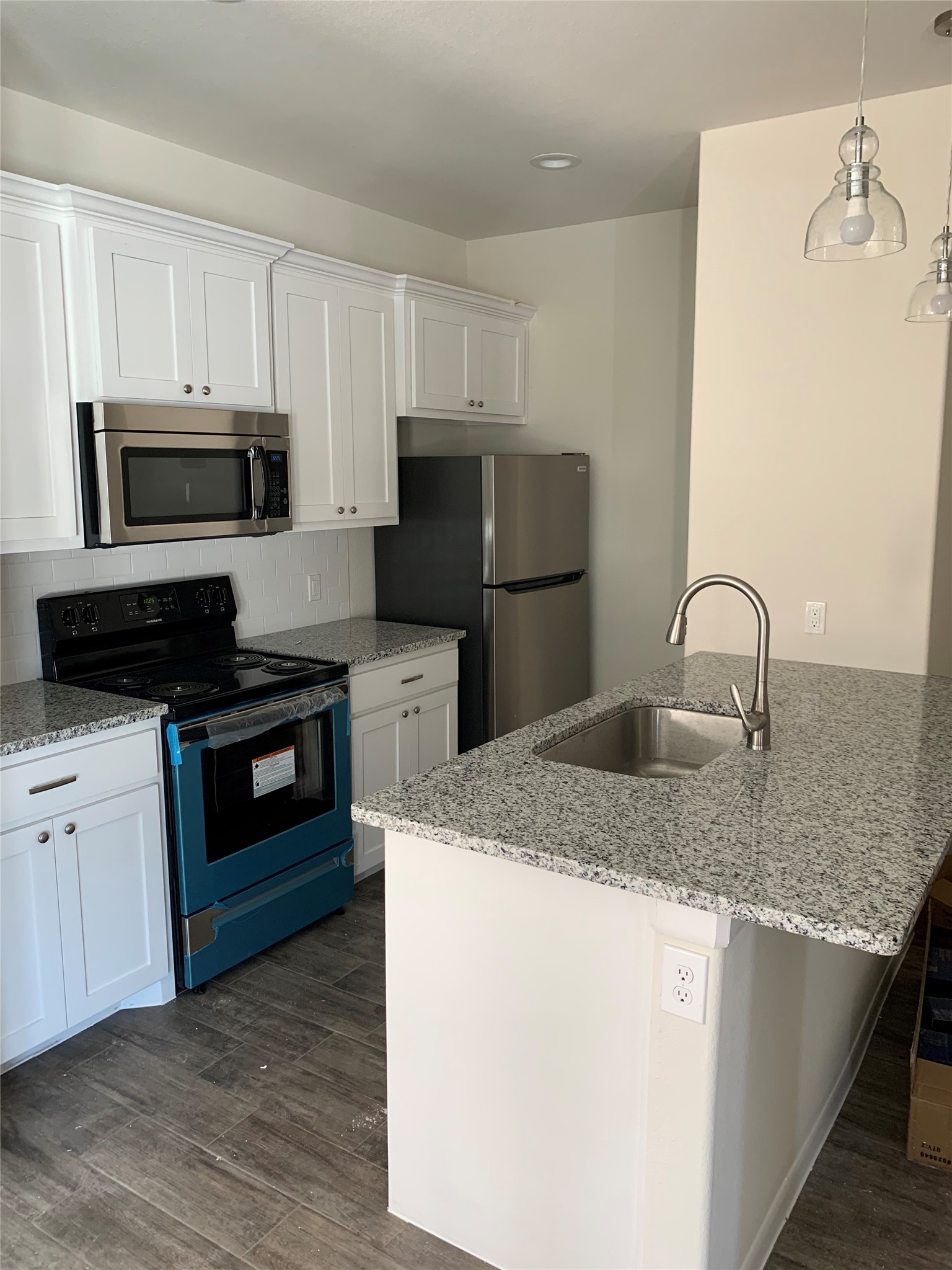 2409 N Hickory Sherman TX 75092