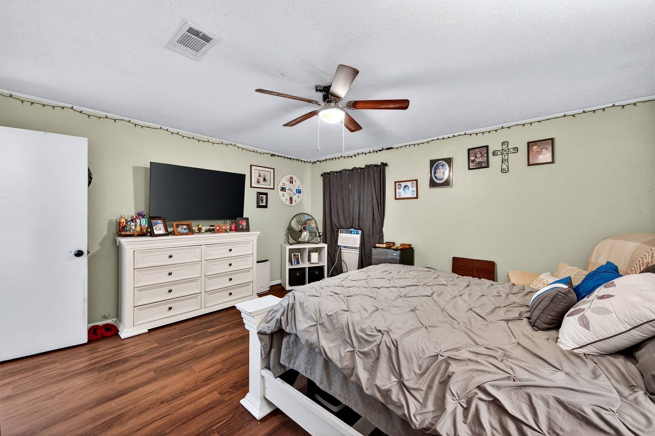 2321 N Shannon Street Sherman TX 75092
