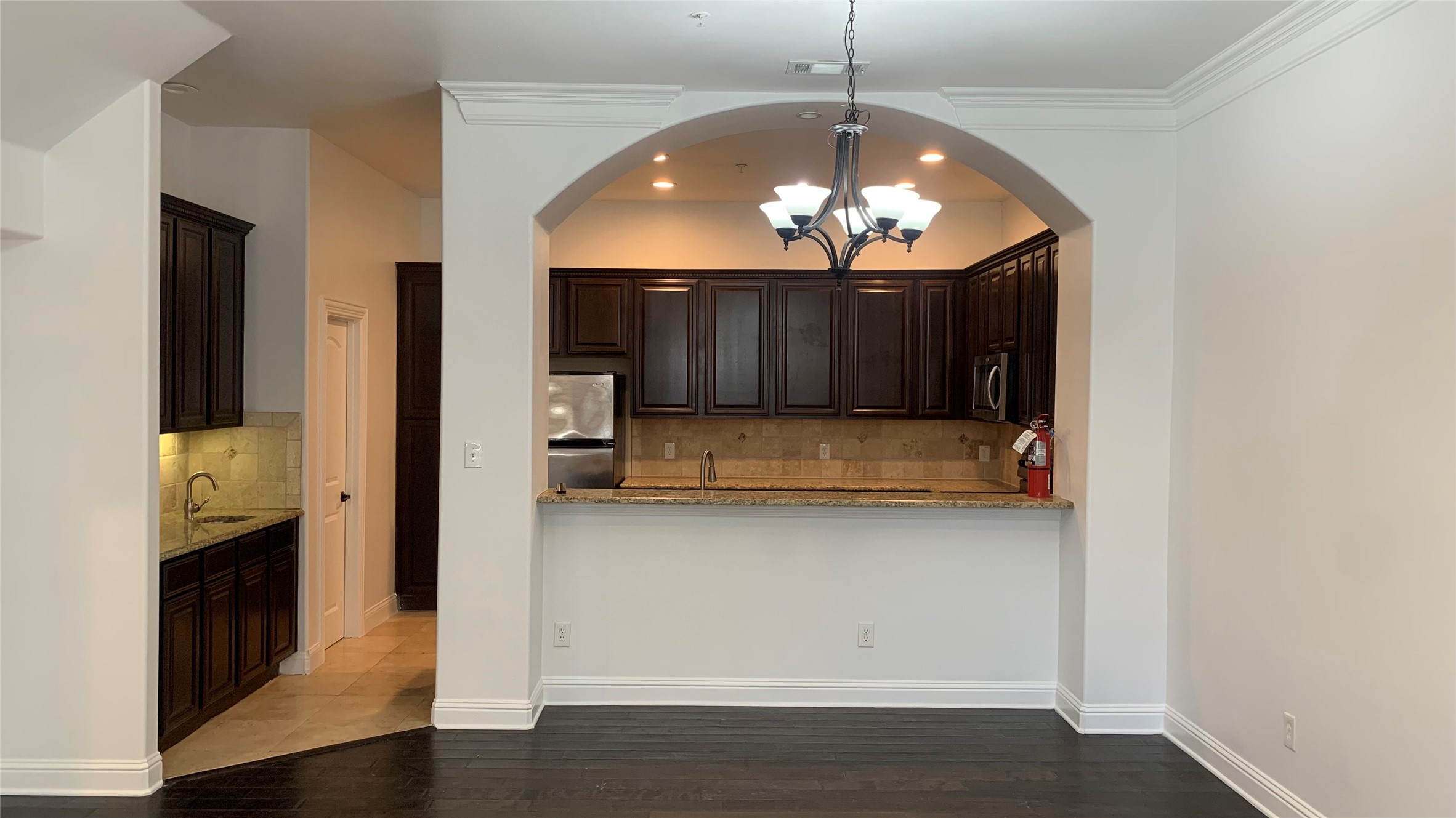 2316 Stutz Drive Dallas TX 75235