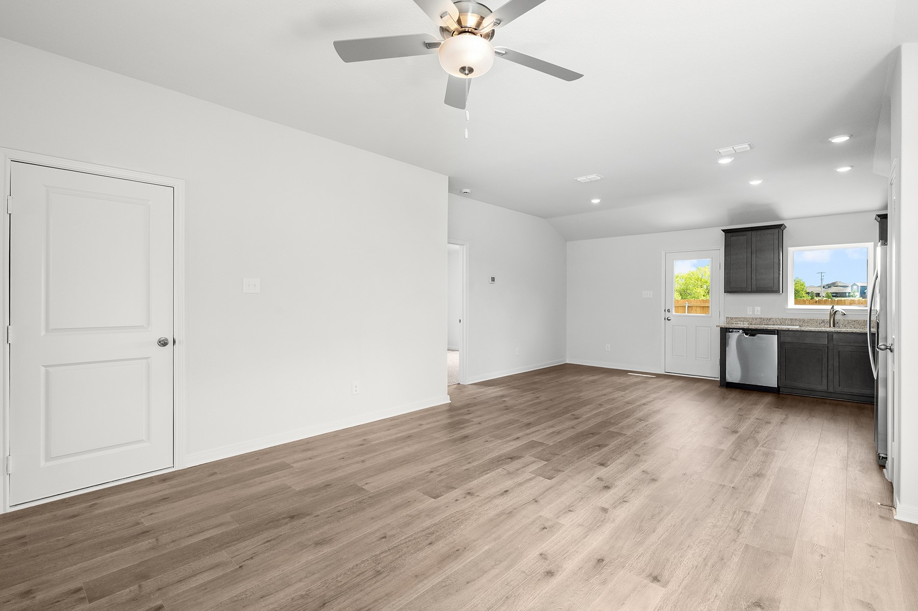 8316 White Wolf Trail Ponder TX 76259