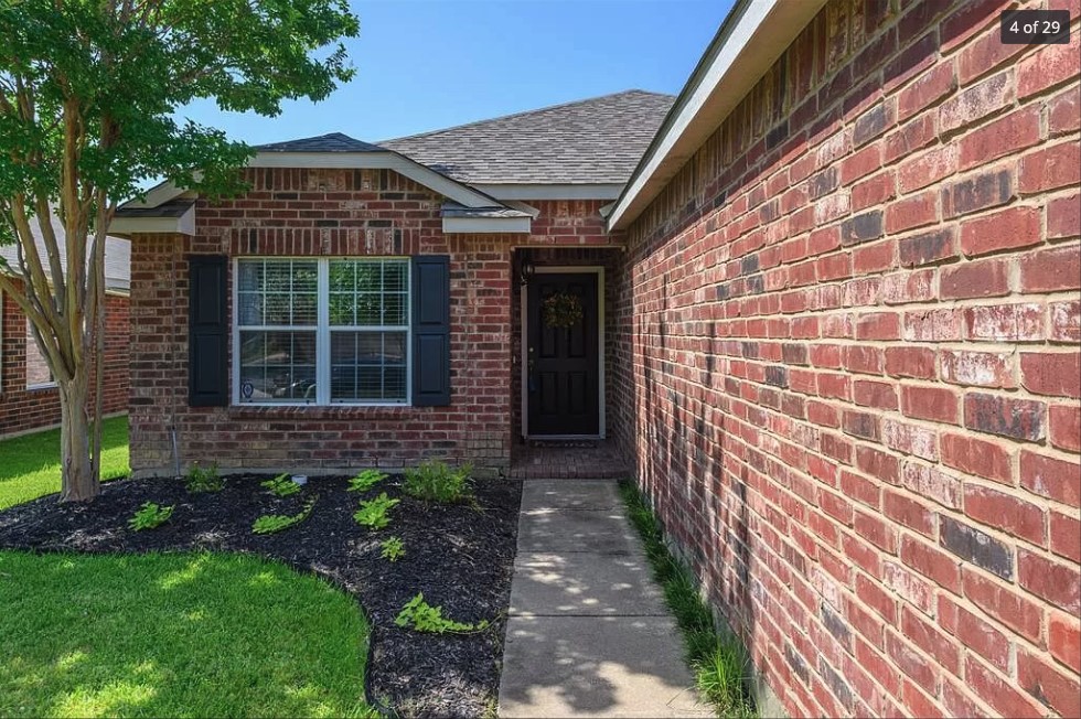 6112 Moor Hen Drive Denton TX 76208