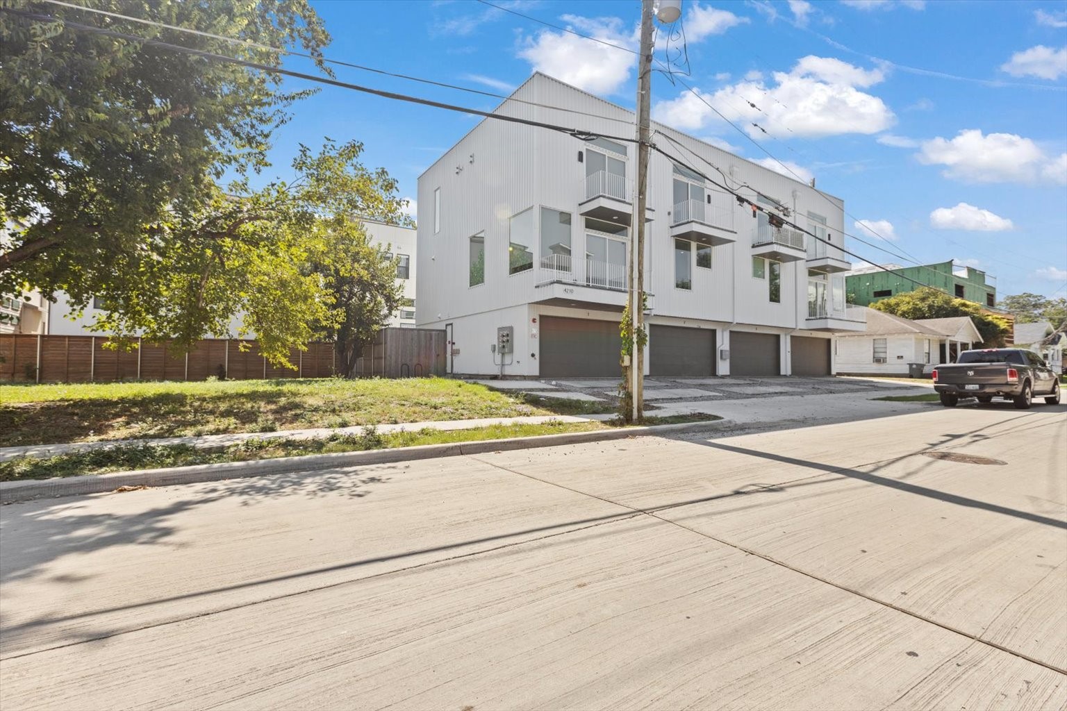 4210 Delano Place Dallas TX 75204