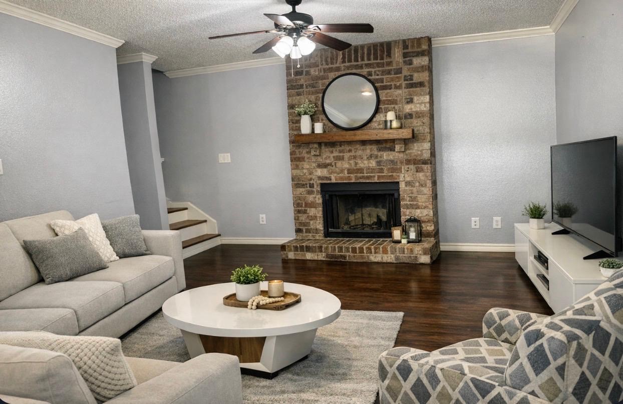 632 Mockingbird Lane Desoto TX 75115