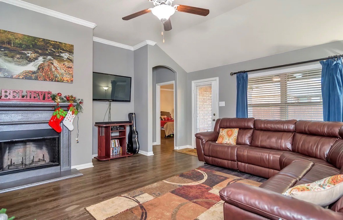 5757 Mountain Stream Trail Fort Worth TX 76244