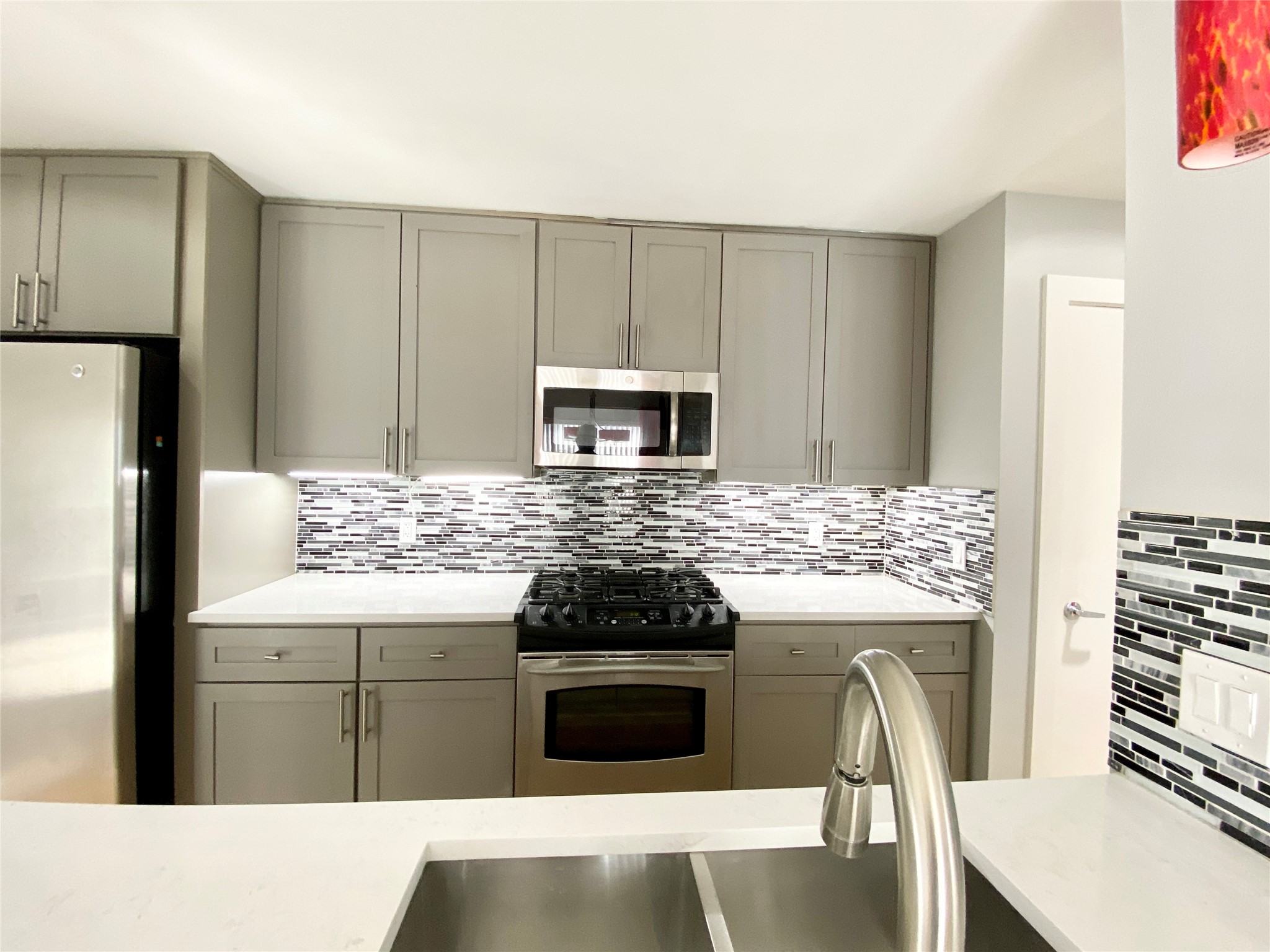 4213 Dickason Avenue Dallas TX 75219