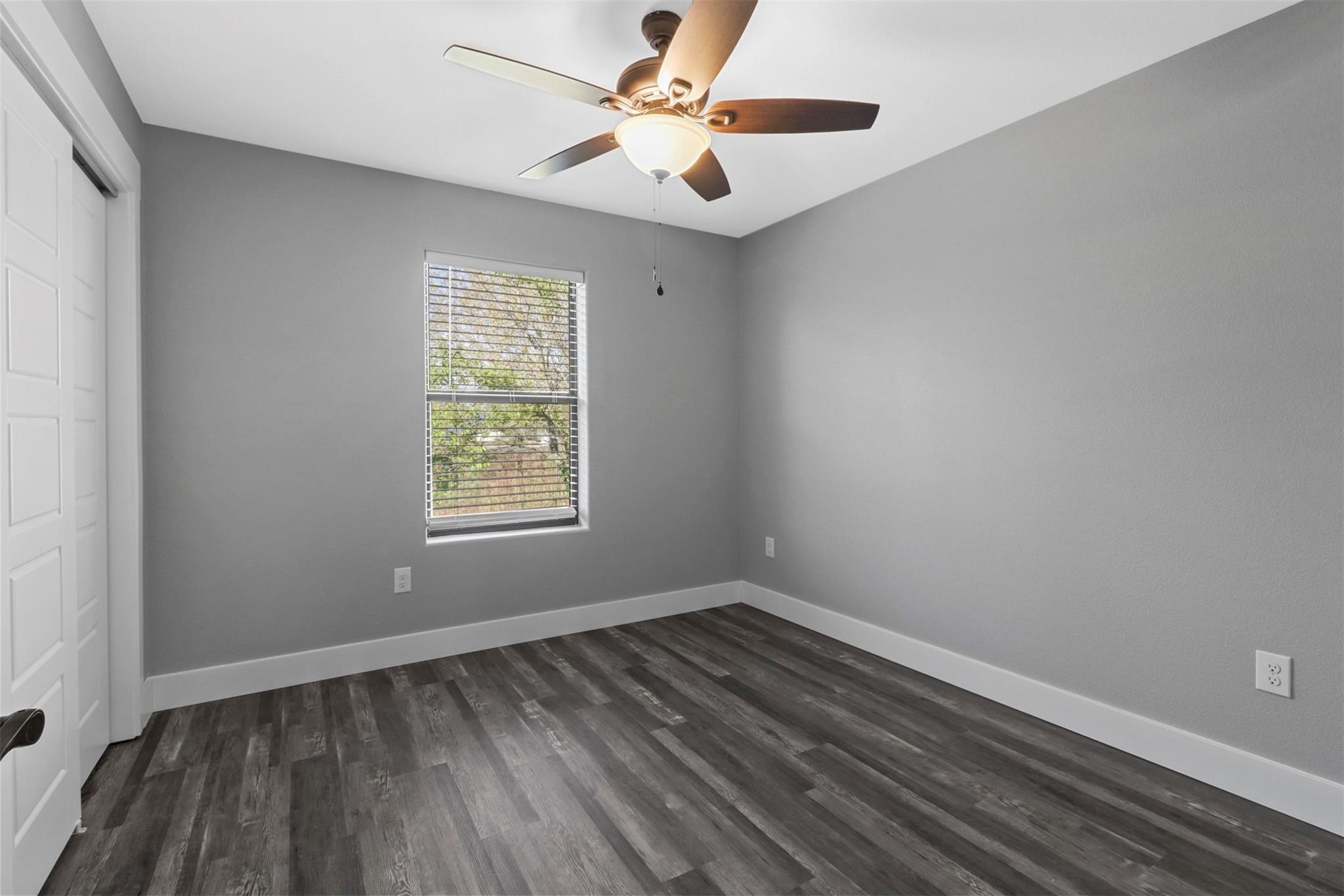 1309 S 5th Avenue Denison TX 75021