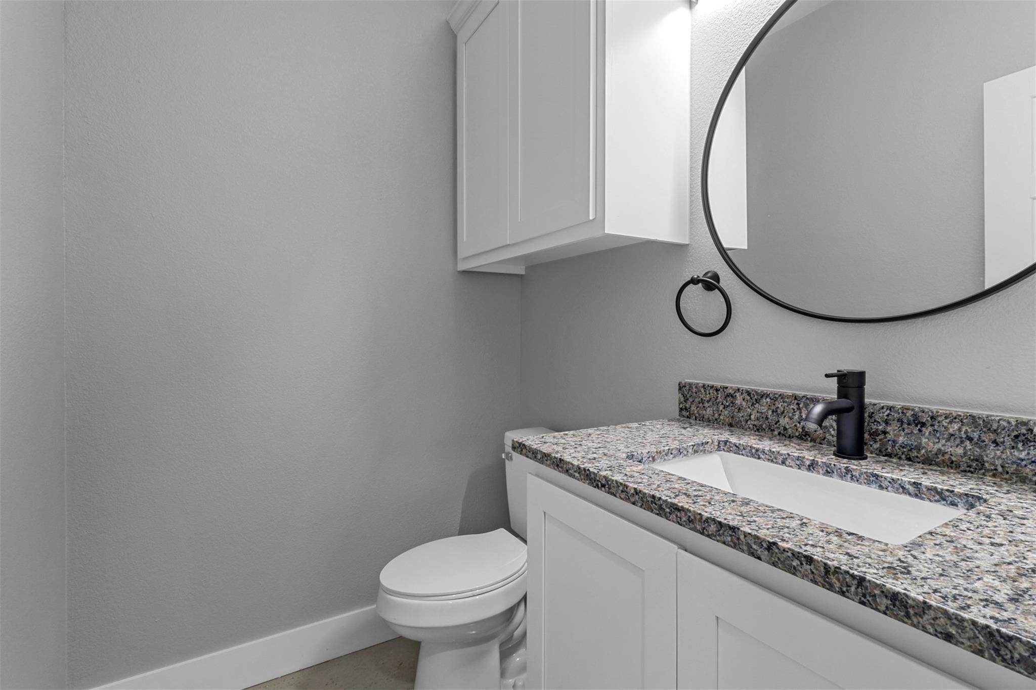 1309 S 5th Avenue Denison TX 75021