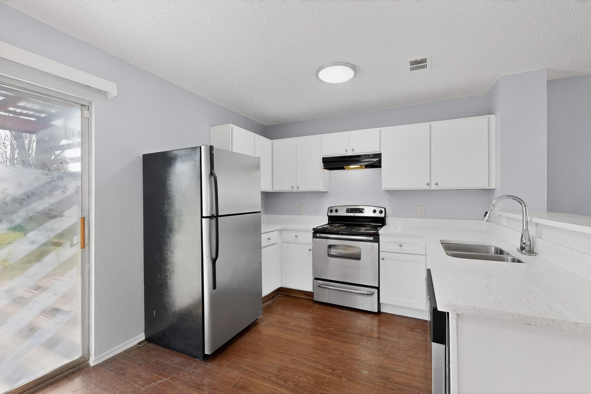 6723 Ambercrest Drive Arlington TX 76002