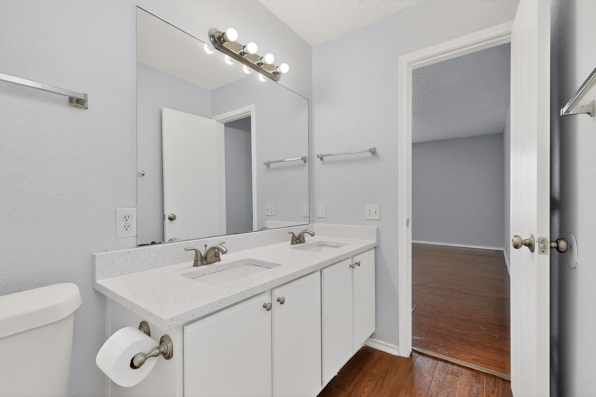 6723 Ambercrest Drive Arlington TX 76002
