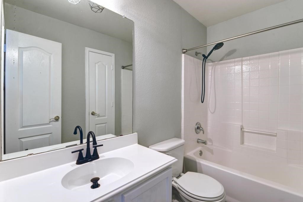 8609 Muir Drive Fort Worth TX 76244