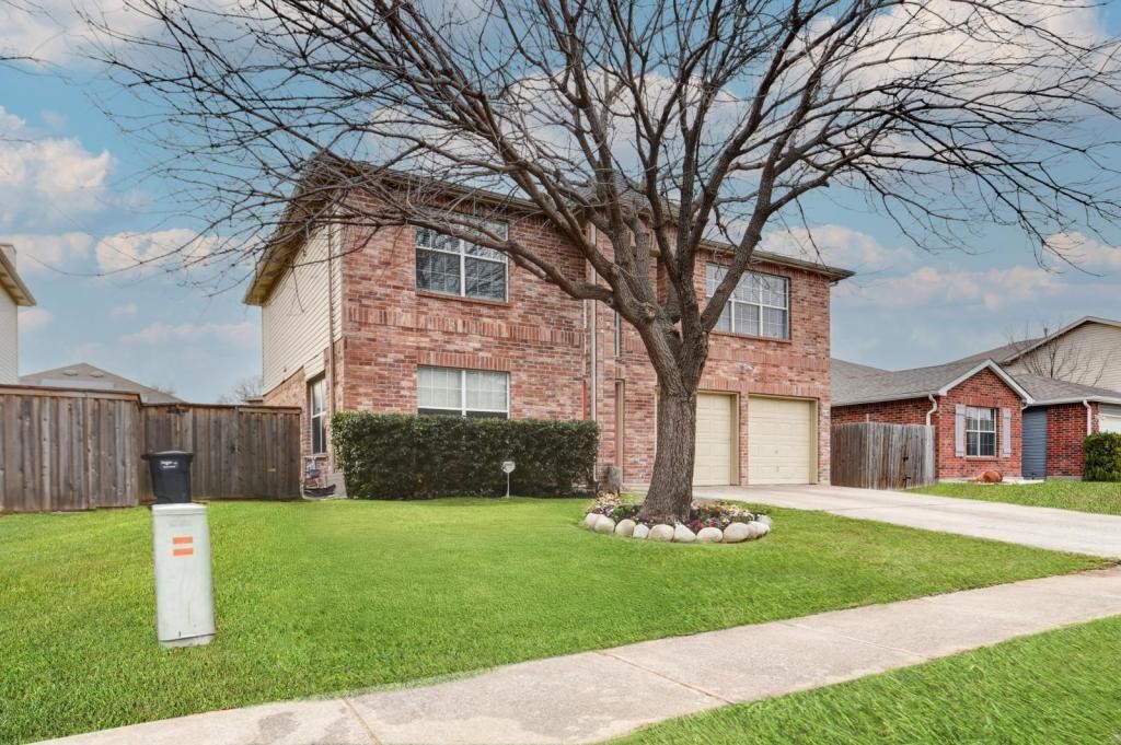 8609 Muir Drive Fort Worth TX 76244