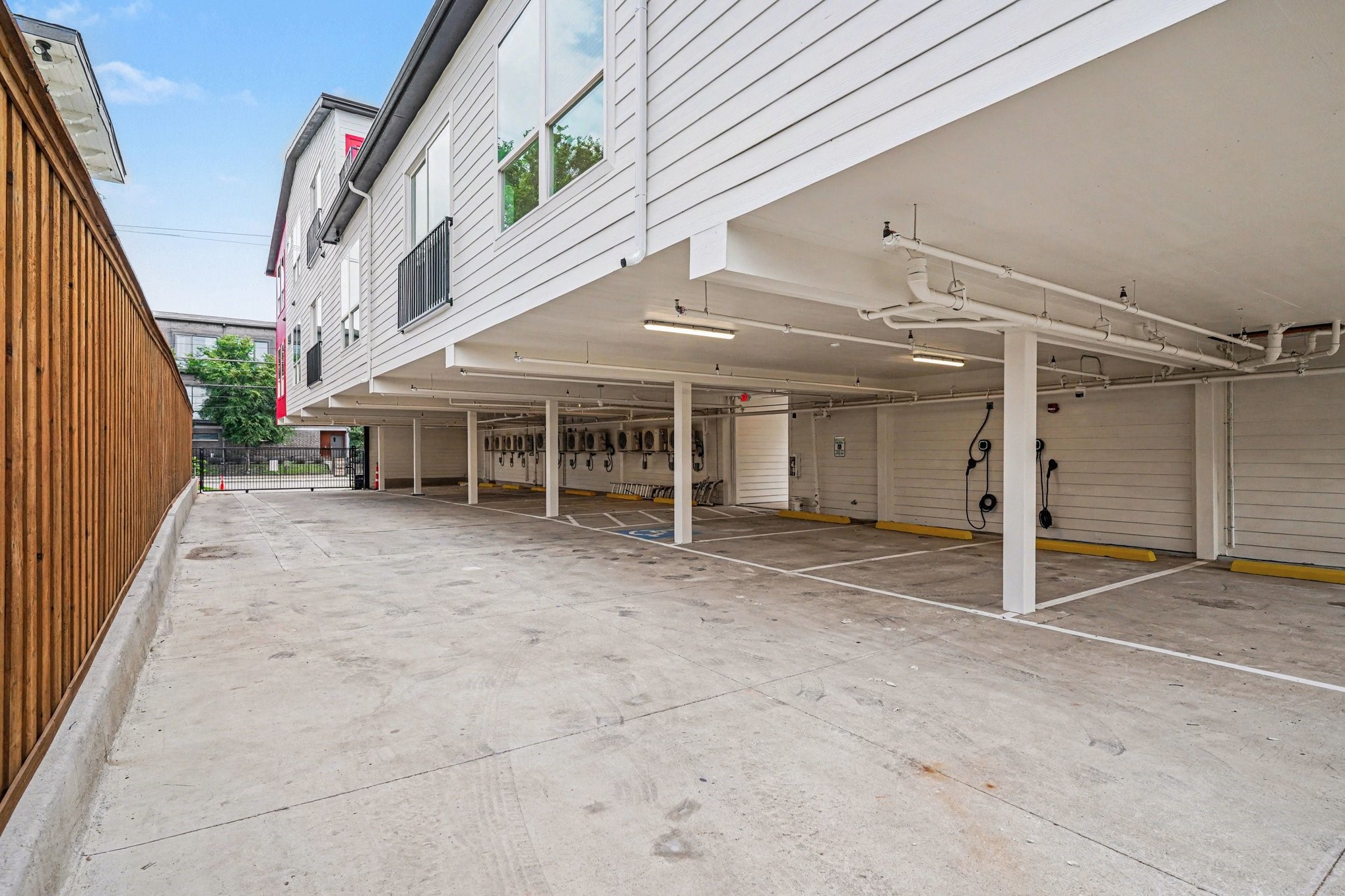 2217 N Fitzhugh Avenue Dallas TX 75204