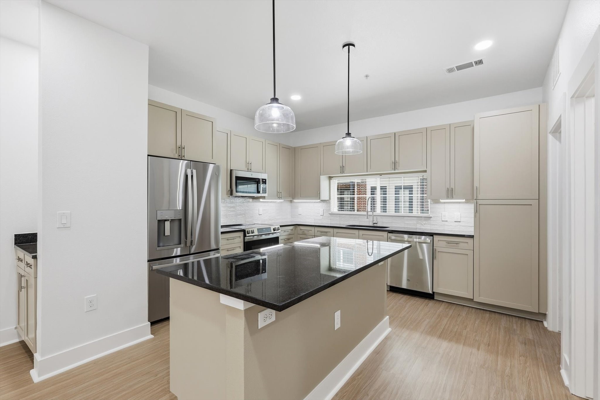 4110 Fairmount Street Dallas TX 75219