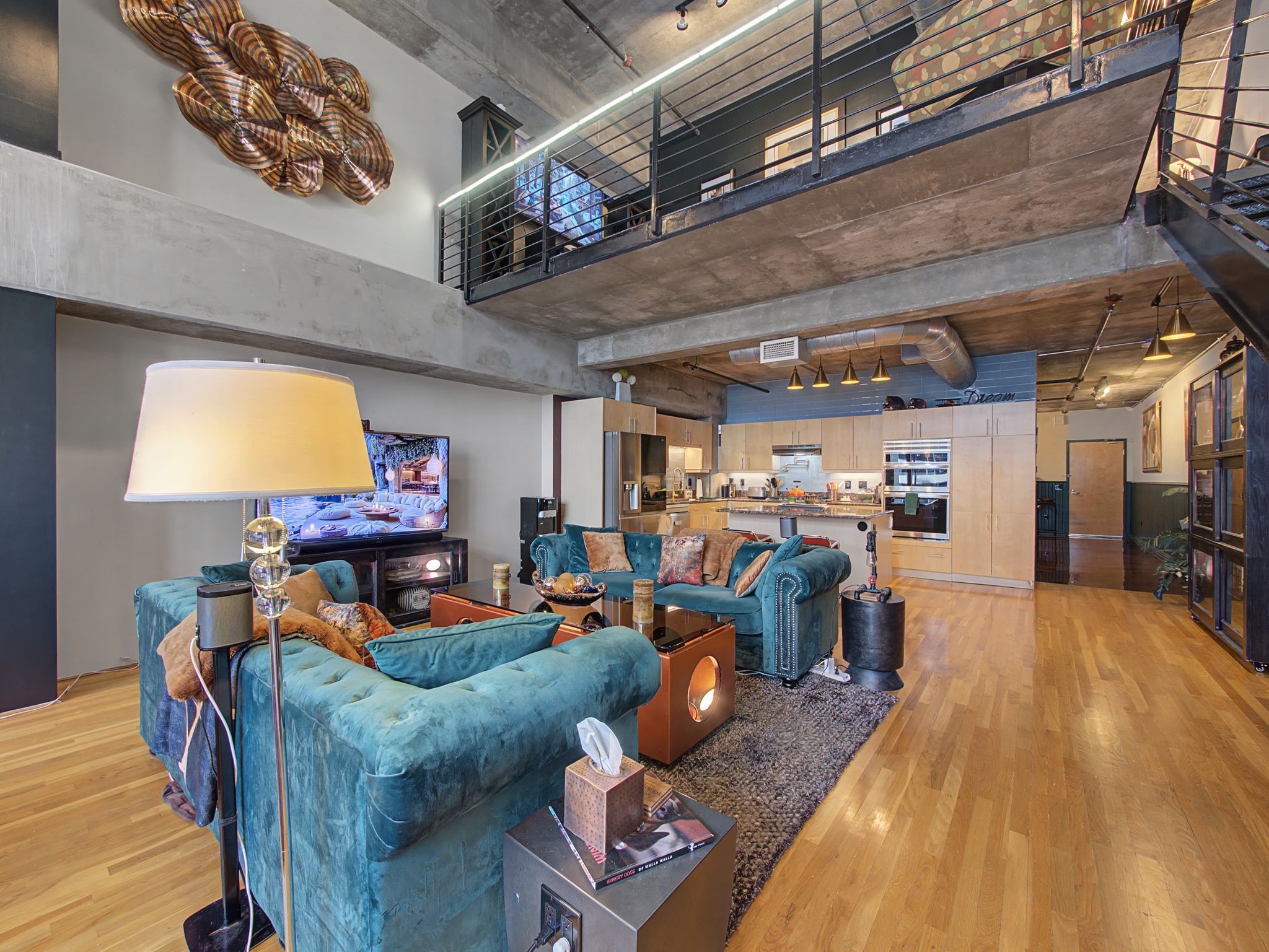 1999 Mckinney Avenue Dallas TX 75201