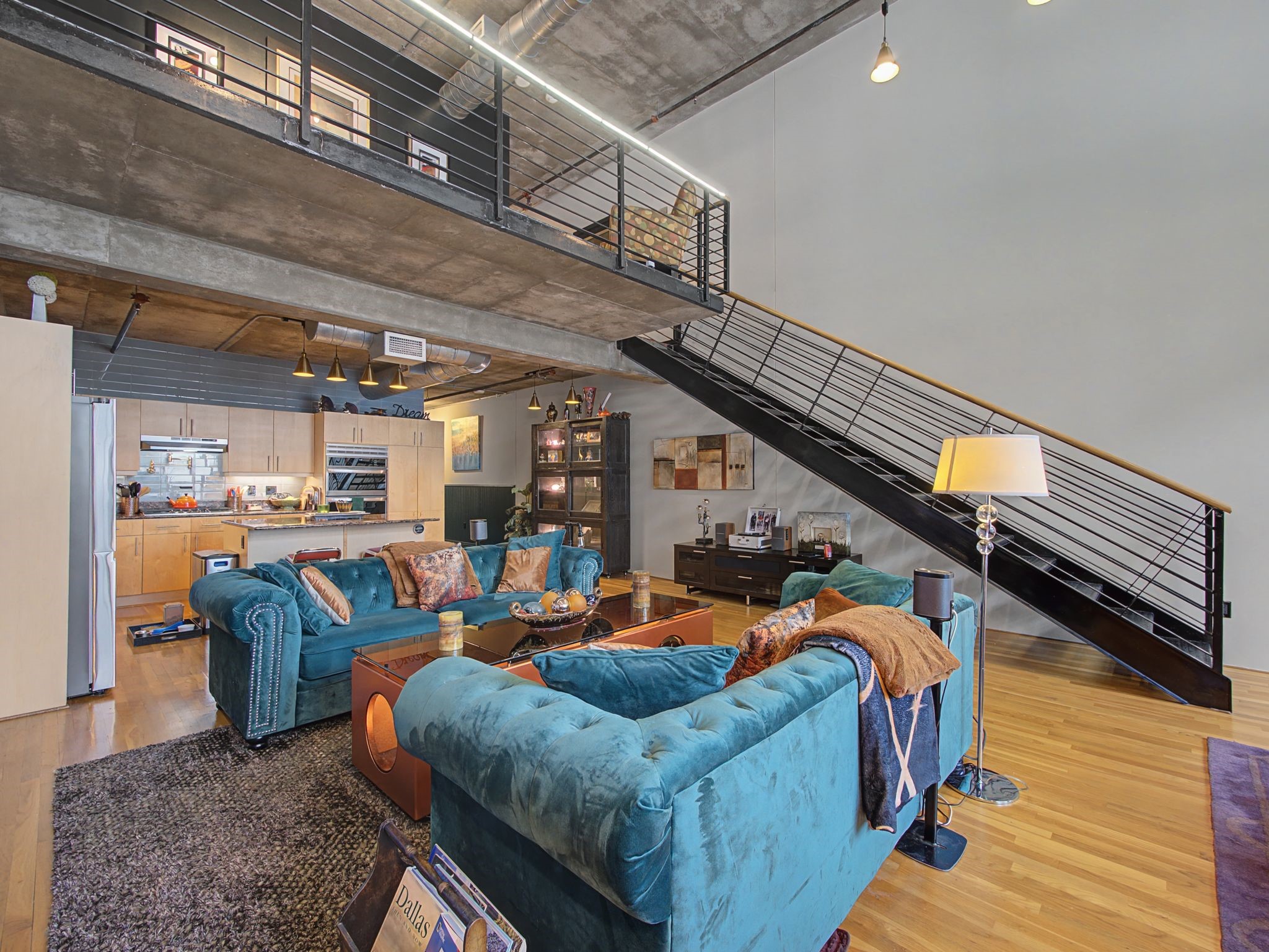 1999 Mckinney Avenue Dallas TX 75201