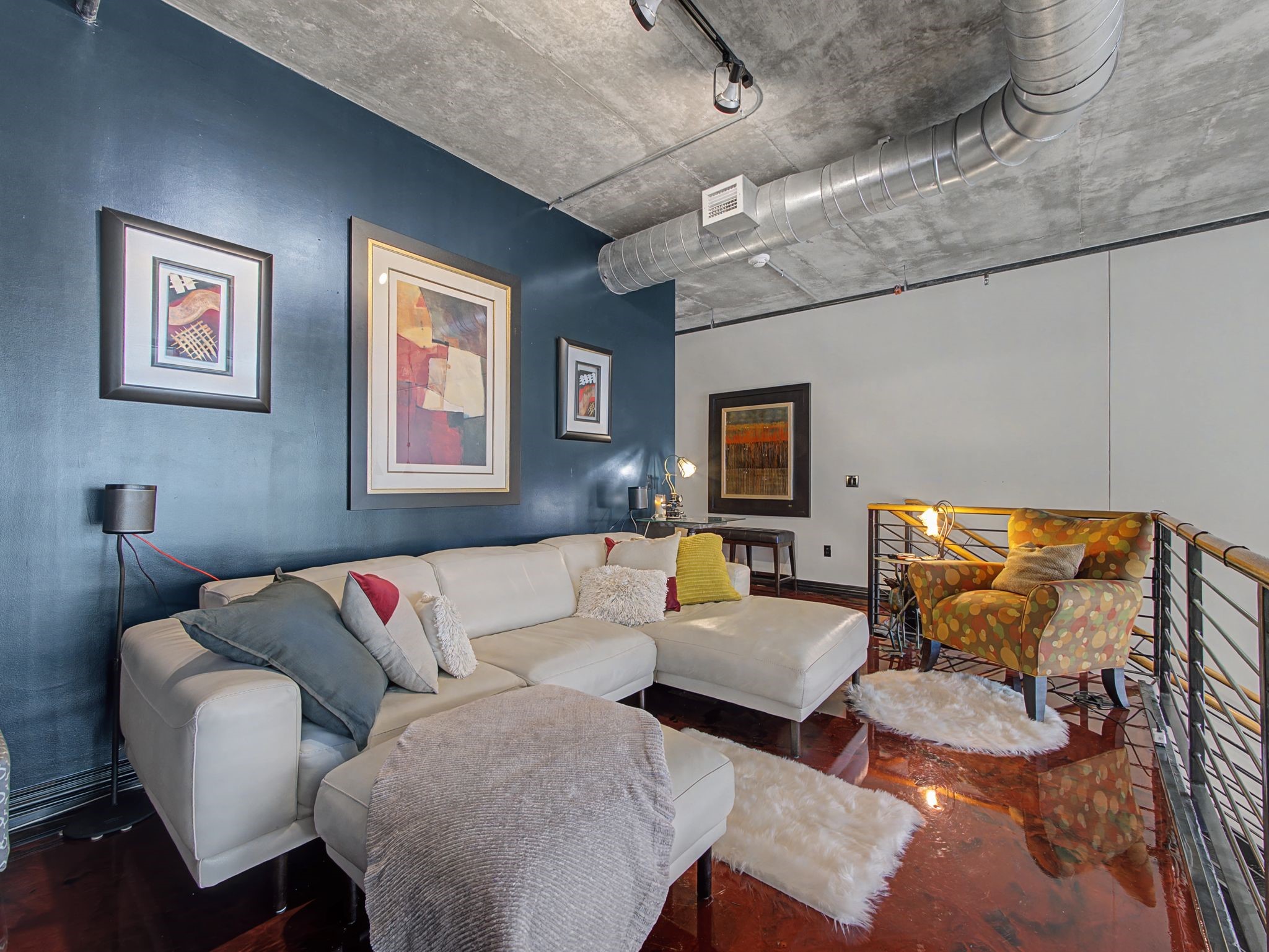 1999 Mckinney Avenue Dallas TX 75201
