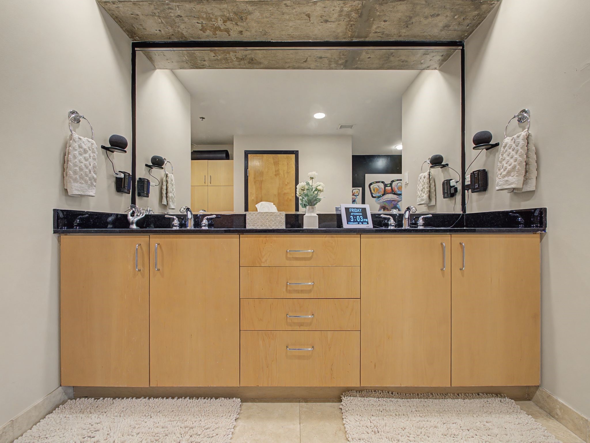 1999 Mckinney Avenue Dallas TX 75201