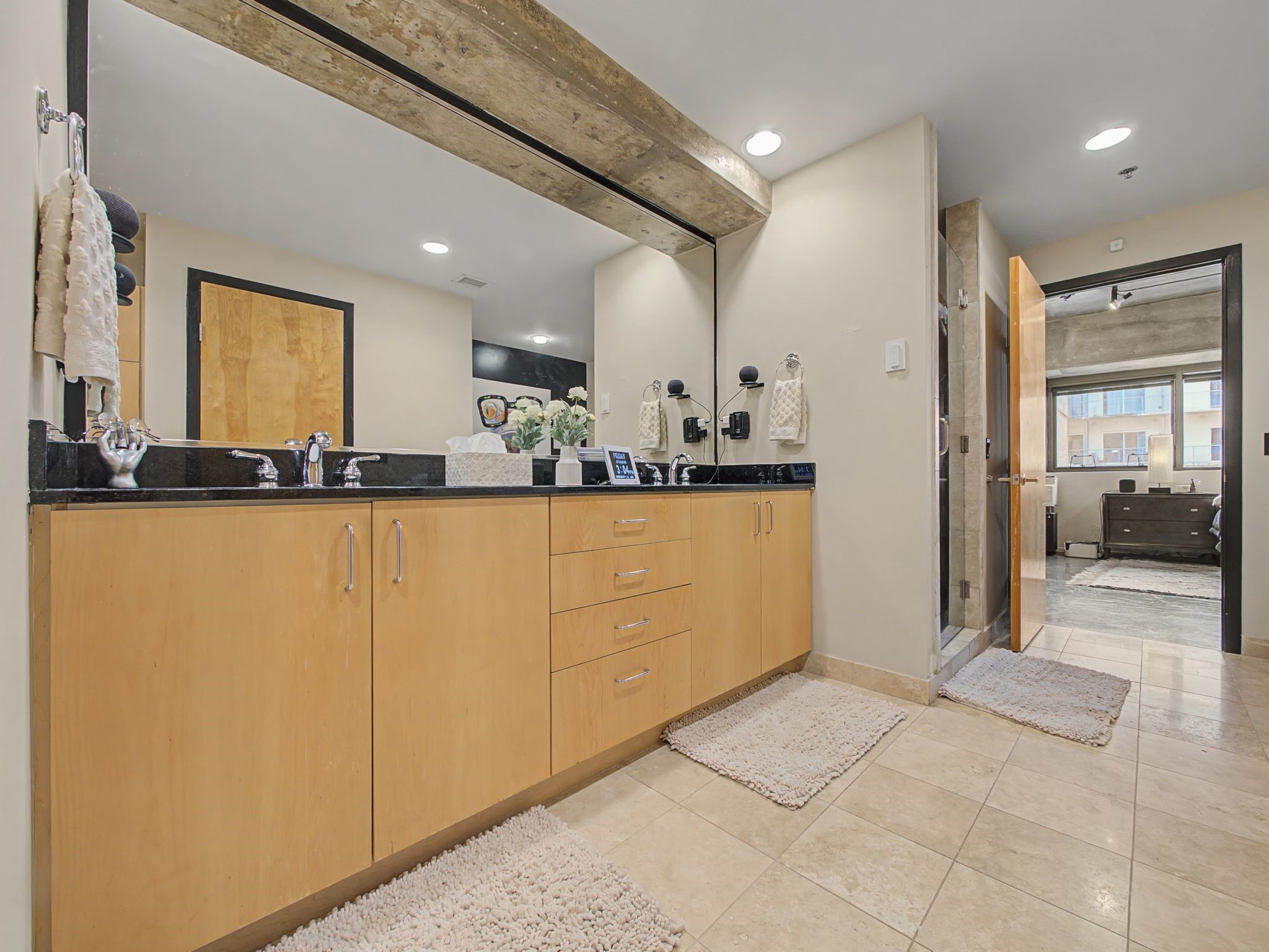 1999 Mckinney Avenue Dallas TX 75201
