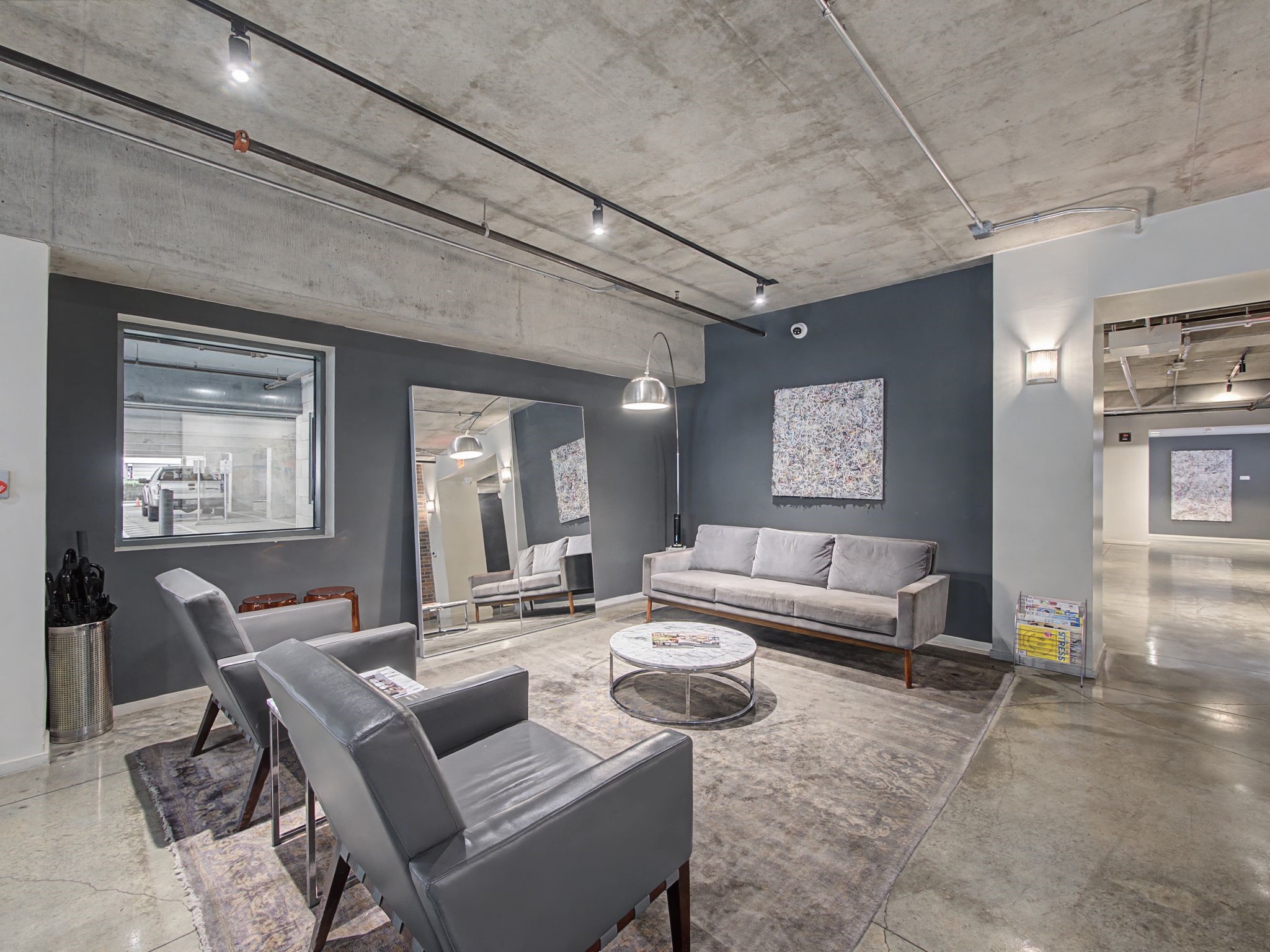 1999 Mckinney Avenue Dallas TX 75201